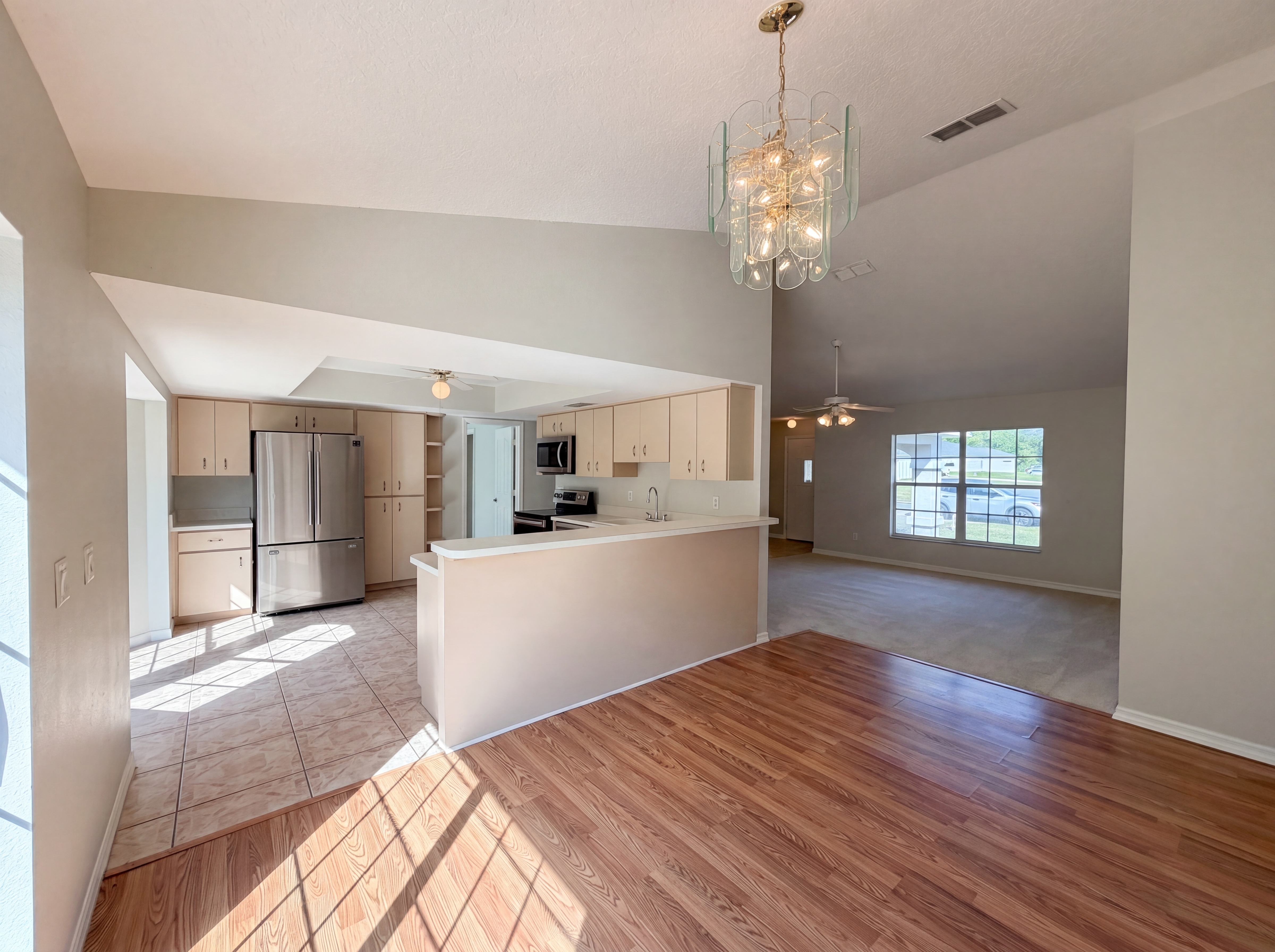 Photo 8 of 21 of 17052 SW 39th Cir, Ocala, FL