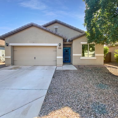 Property photo 1 of 42549 W Monteverde Dr