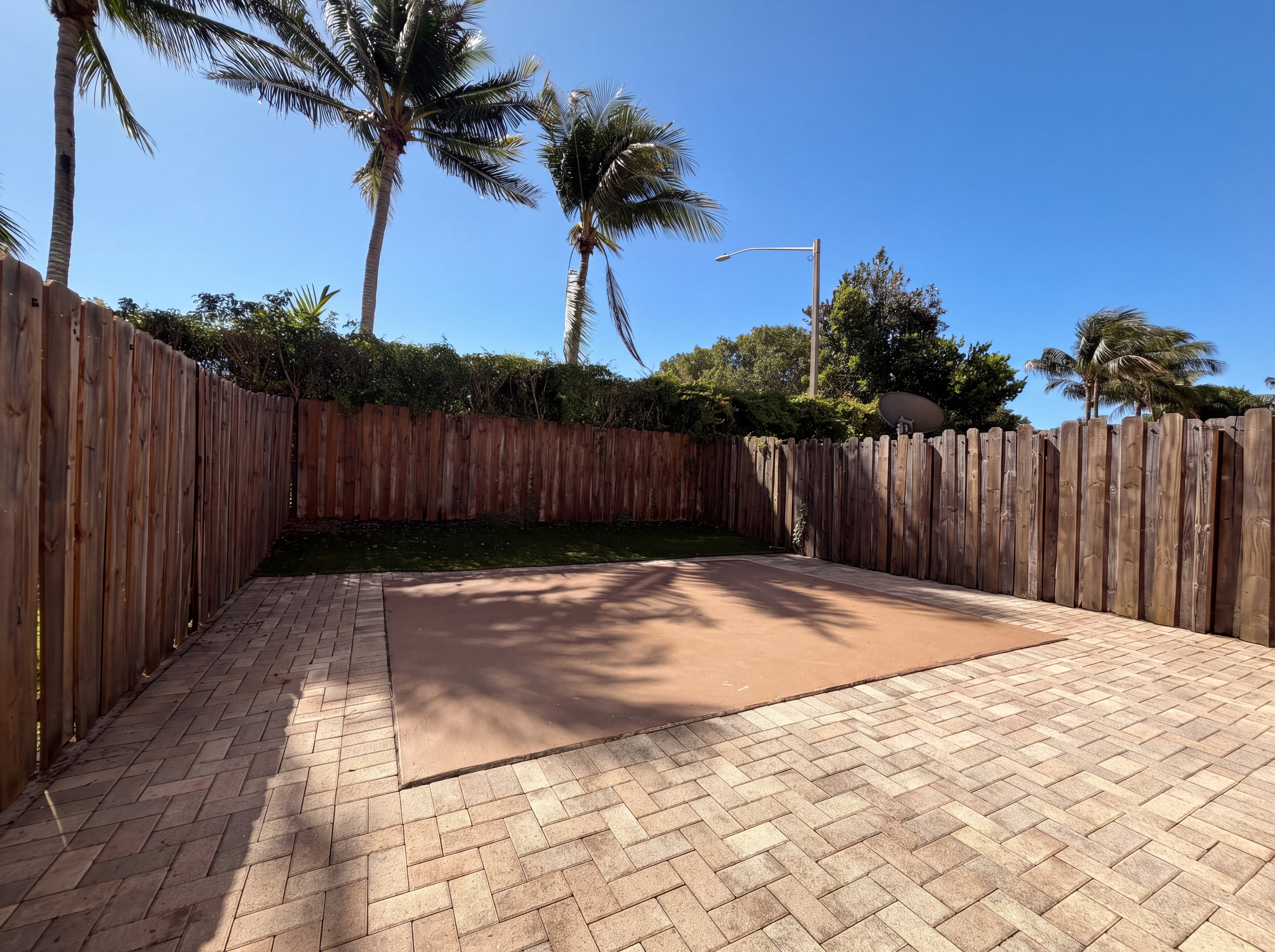 Photo 21 of 24 of 5037 SW 140th Ter, Miramar, FL