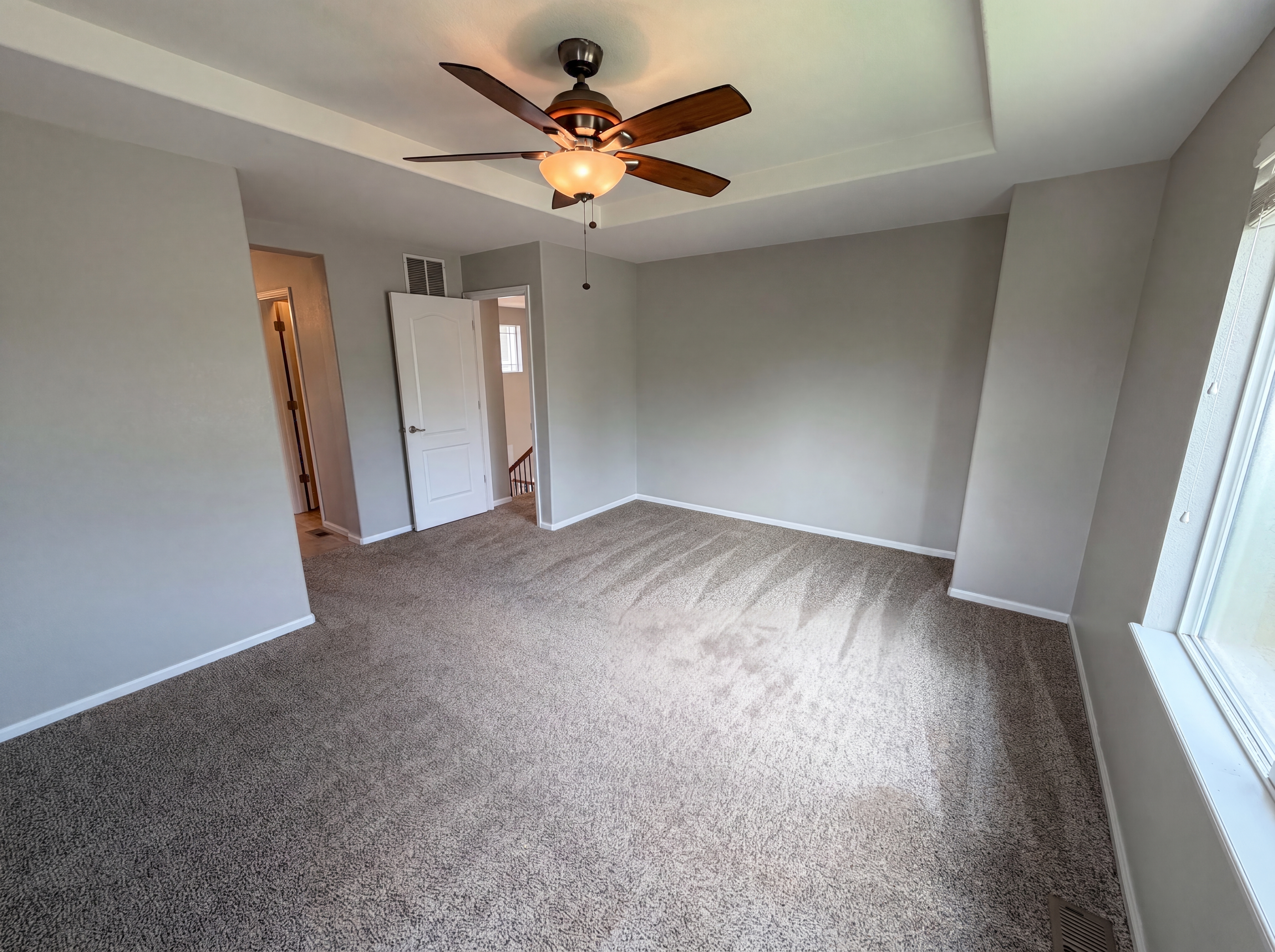 Photo 13 of 34 of 10494 Ouray St, Commerce City, CO