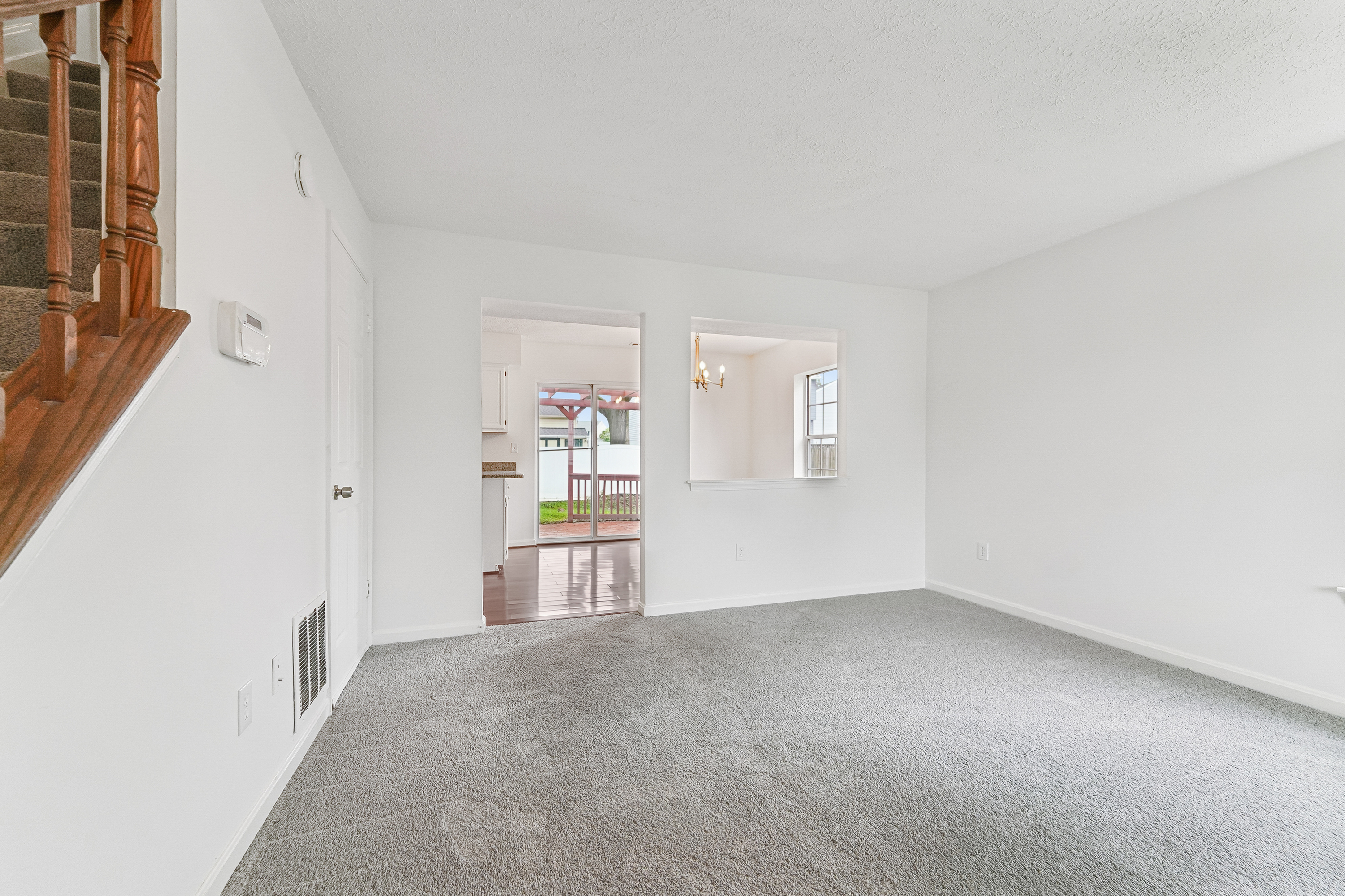 Photo 3 of 31 of 1215 Ashmead Sq, Belcamp, MD