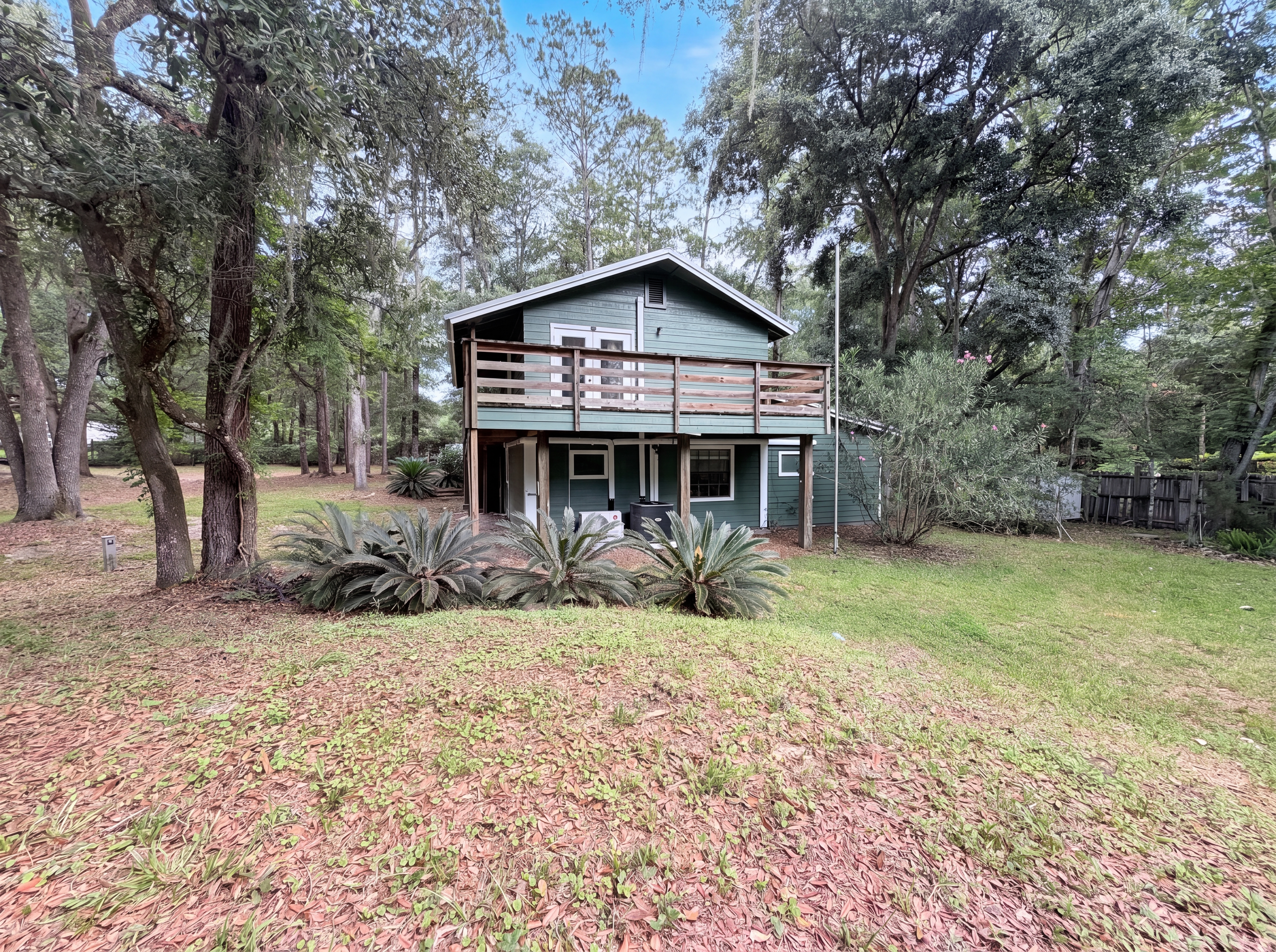 Photo 15 of 18 of 94 Conifer Cir, Middleburg, FL