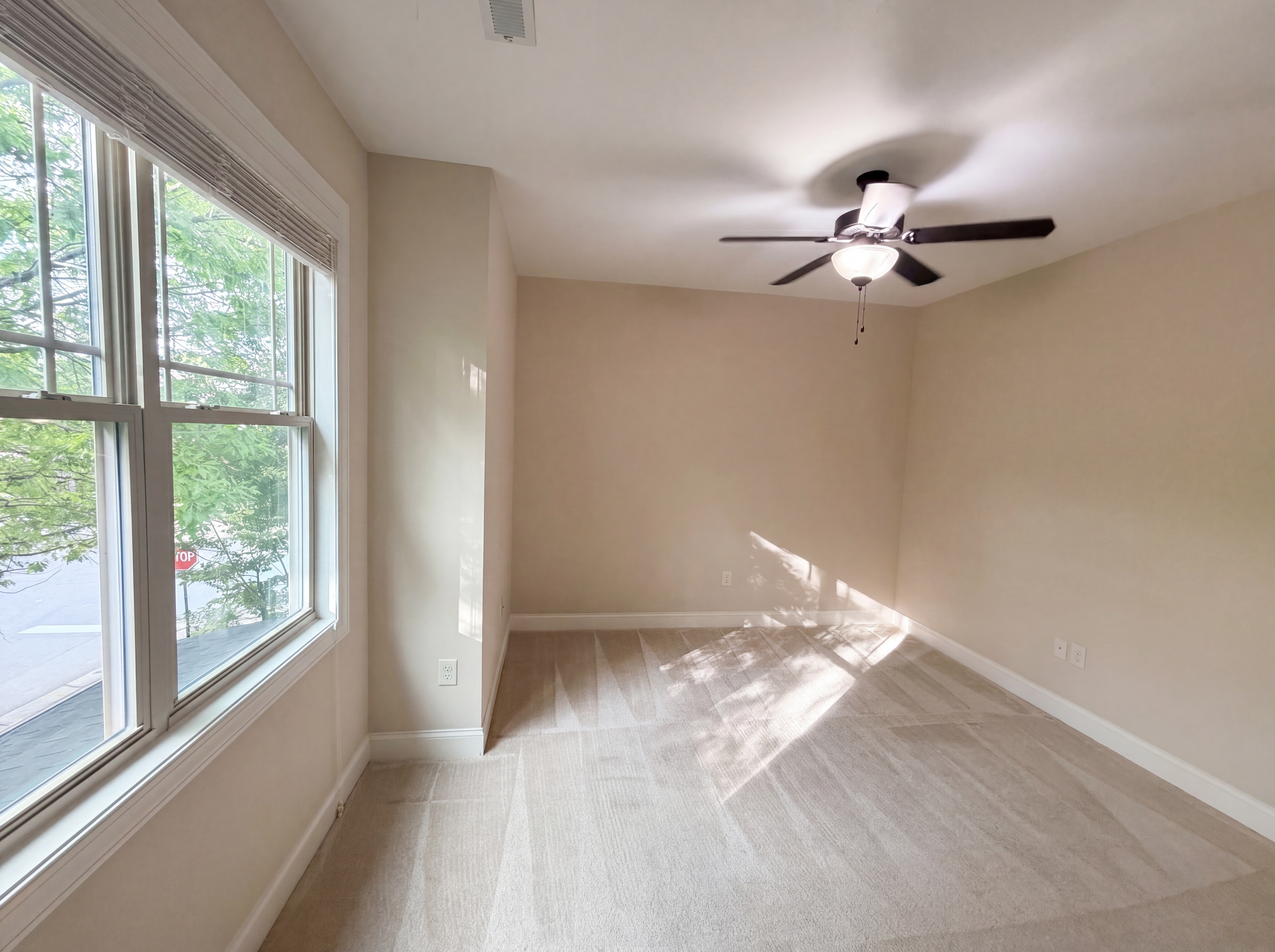 Photo 13 of 22 of 1214 Ileagnes Rd, Raleigh, NC