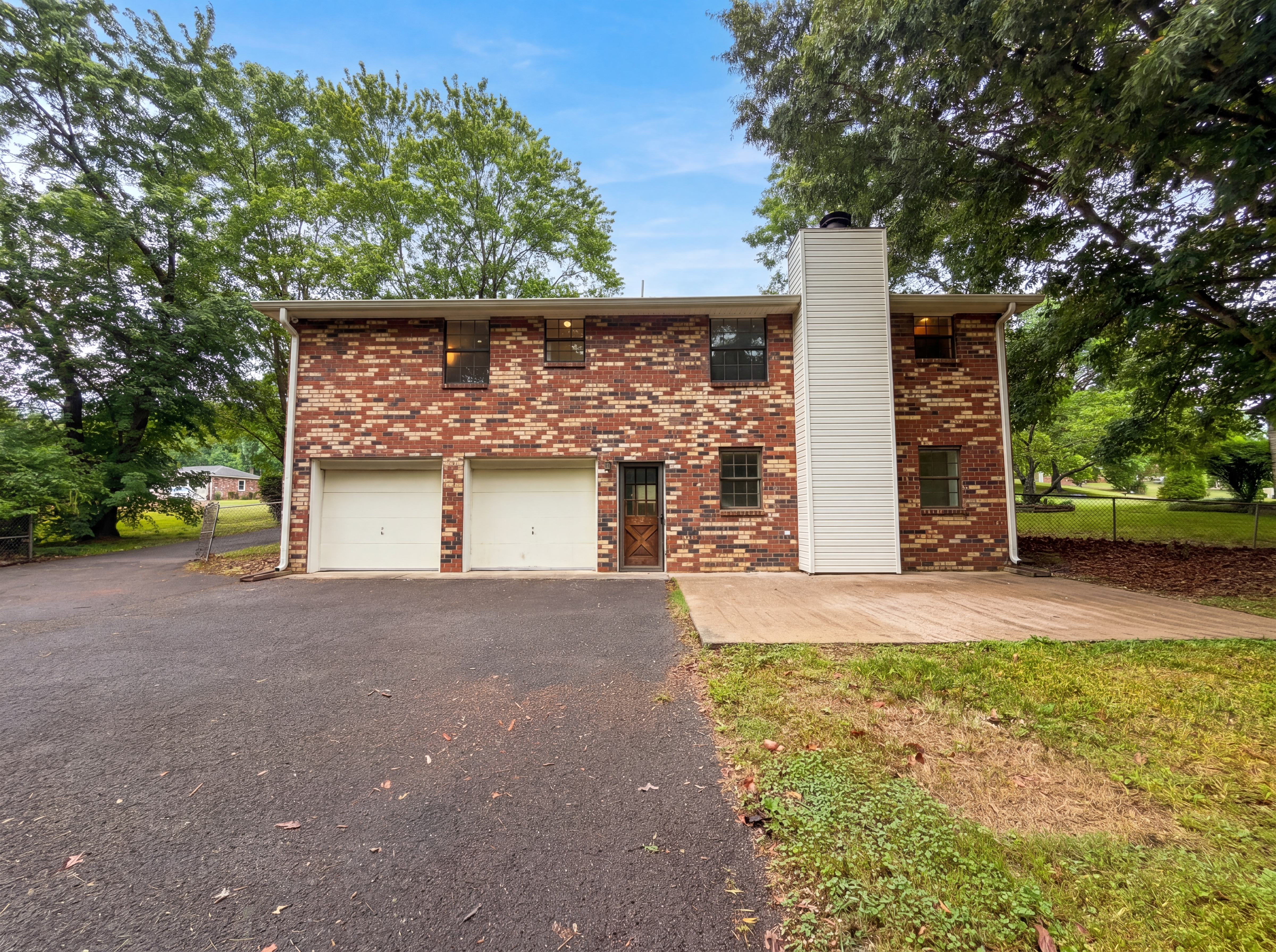 Photo 5 of 18 of 232 Lookout Dr, Old Hickory, TN