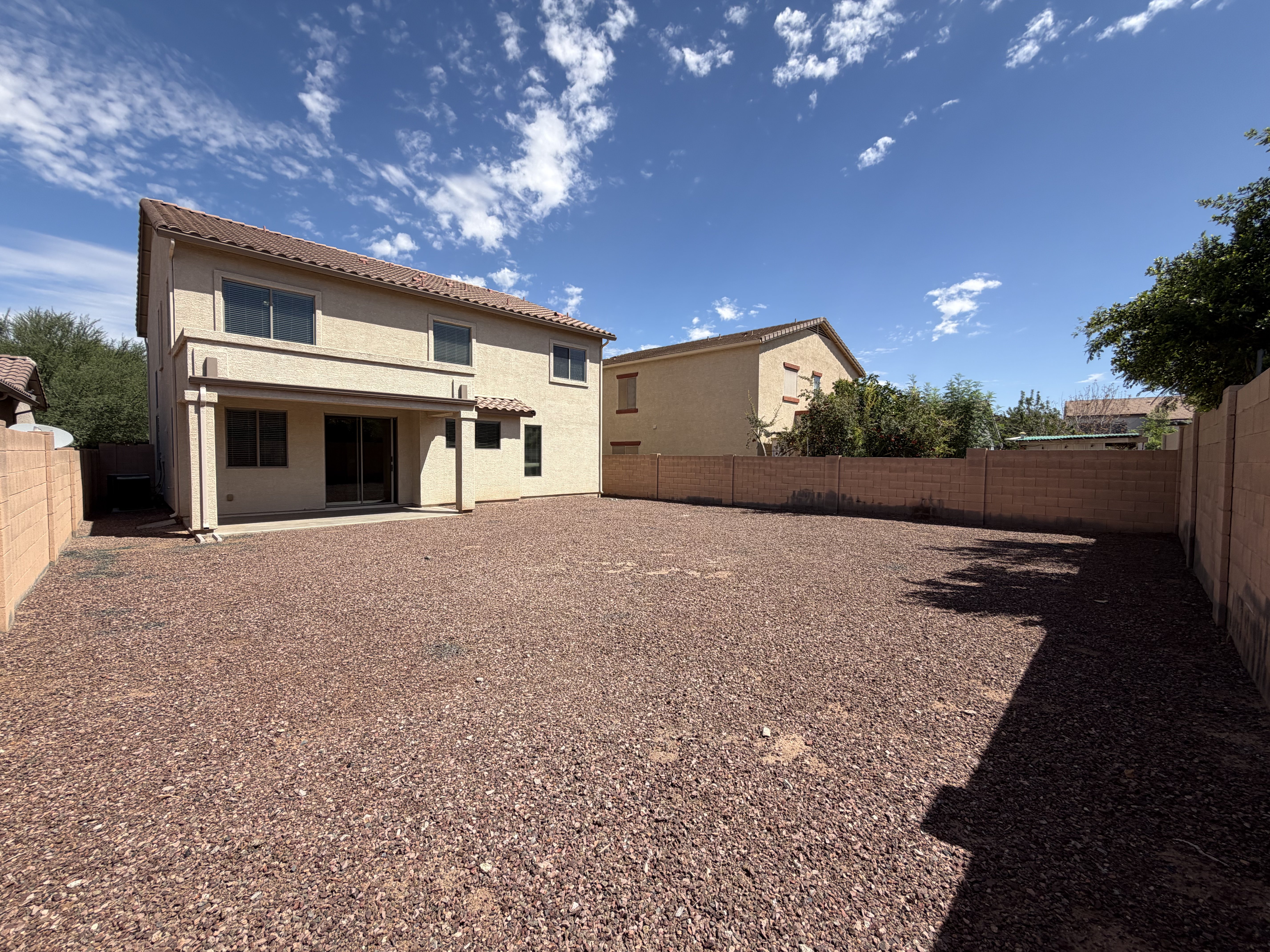 Photo 19 of 21 of 671 W Green Tree Dr, San Tan Valley, AZ