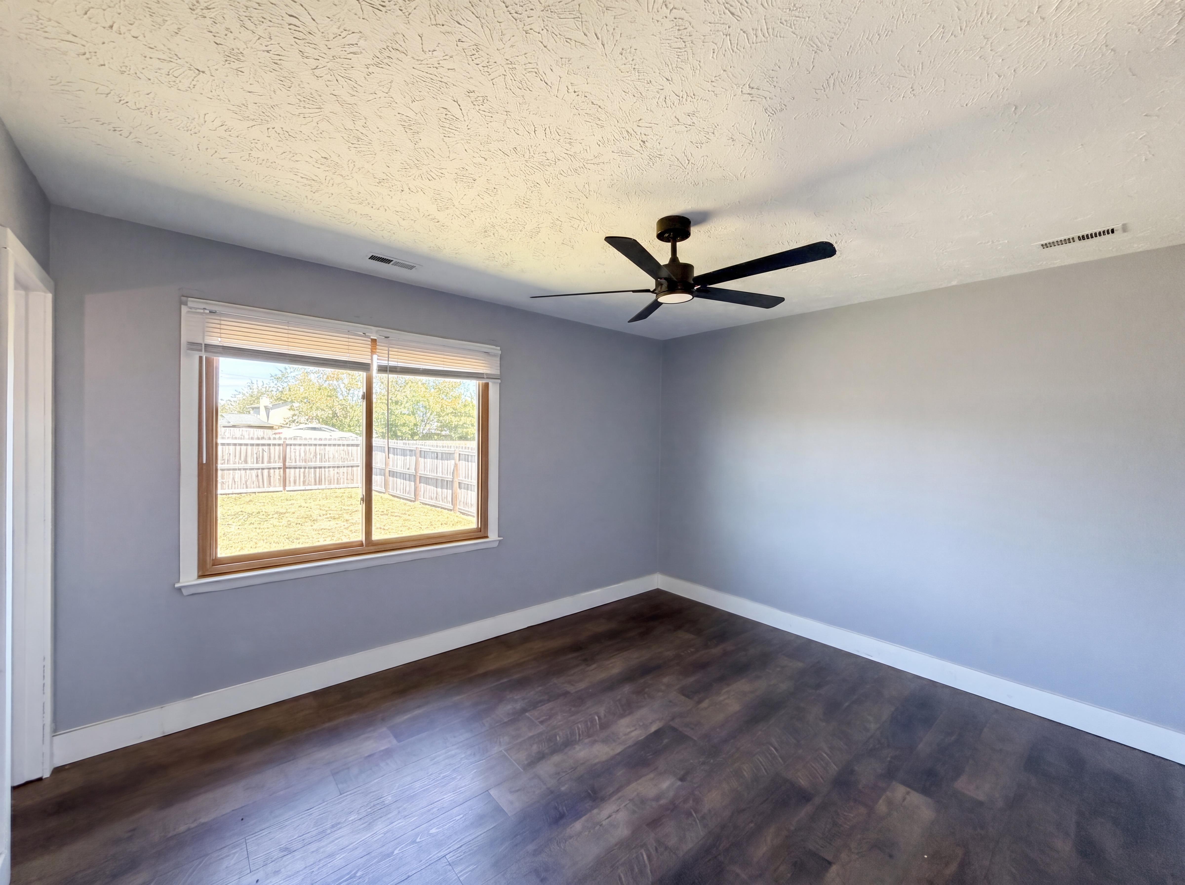 Photo 13 of 16 of 1512 Dovetail Dr, Fayetteville, NC