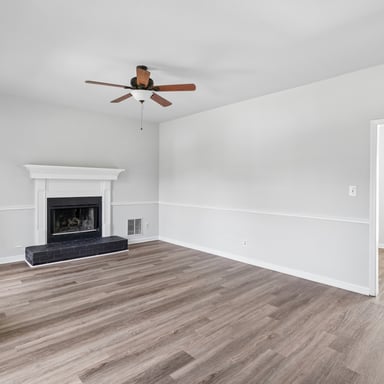 Property photo 3 of 2 Sumer Ln S