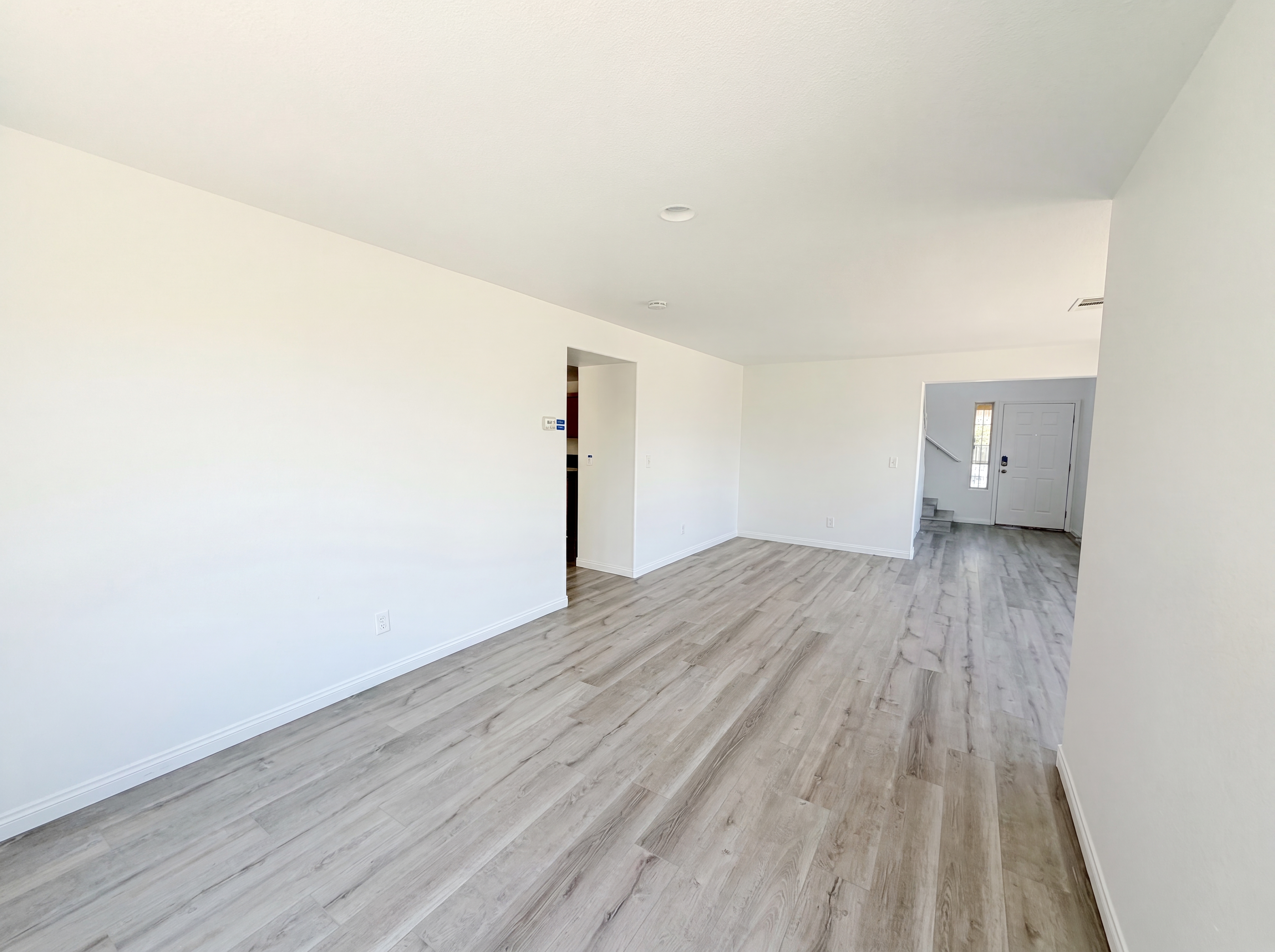Photo 11 of 51 of 9069 Amanda Creek Ct, Las Vegas, NV