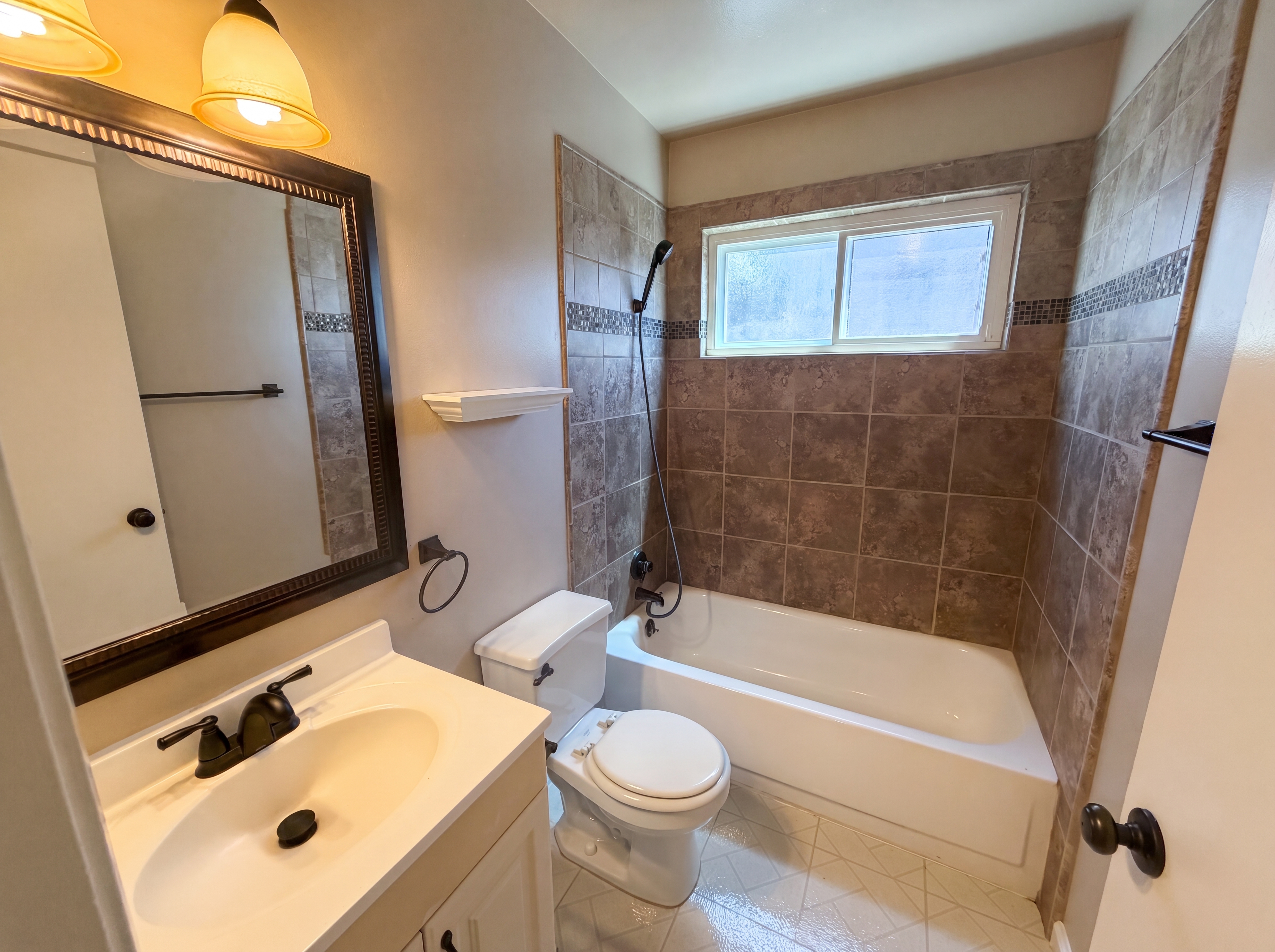 Photo 20 of 38 of 4828 Rockland Way, Fair Oaks, CA