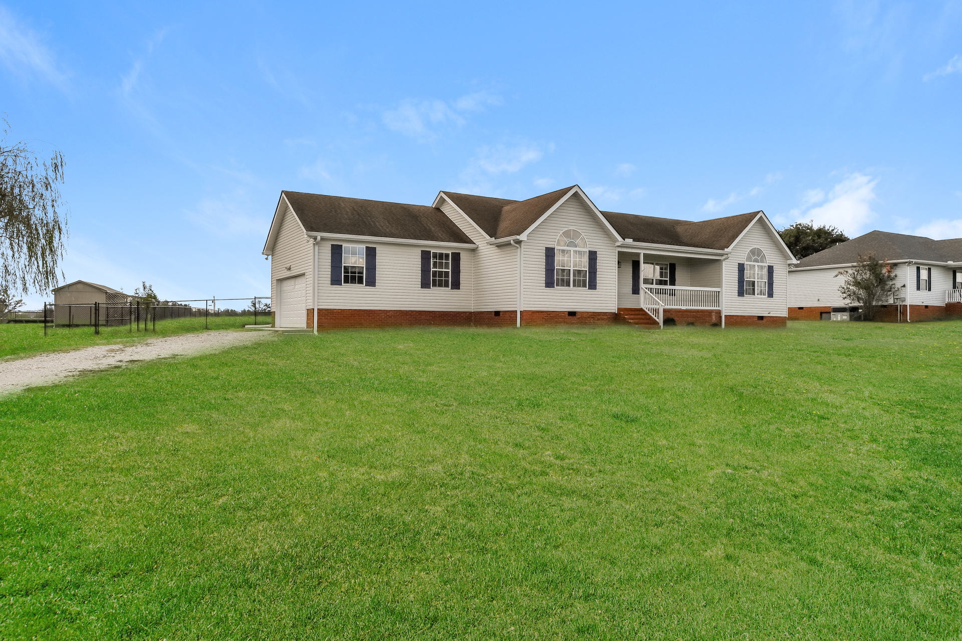 Photo 19 of 21 of 340 Green Grass Way, Manchester, TN