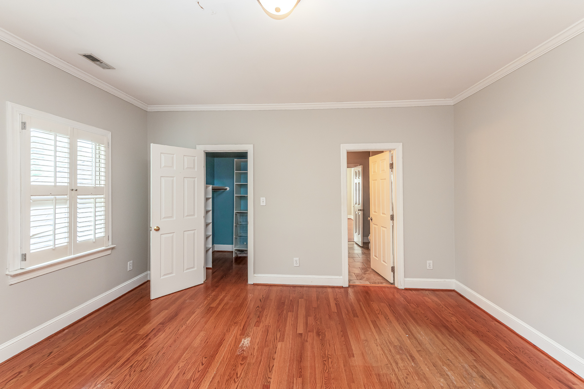 Photo 18 of 25 of 302 Versailles Dr, Cary, NC