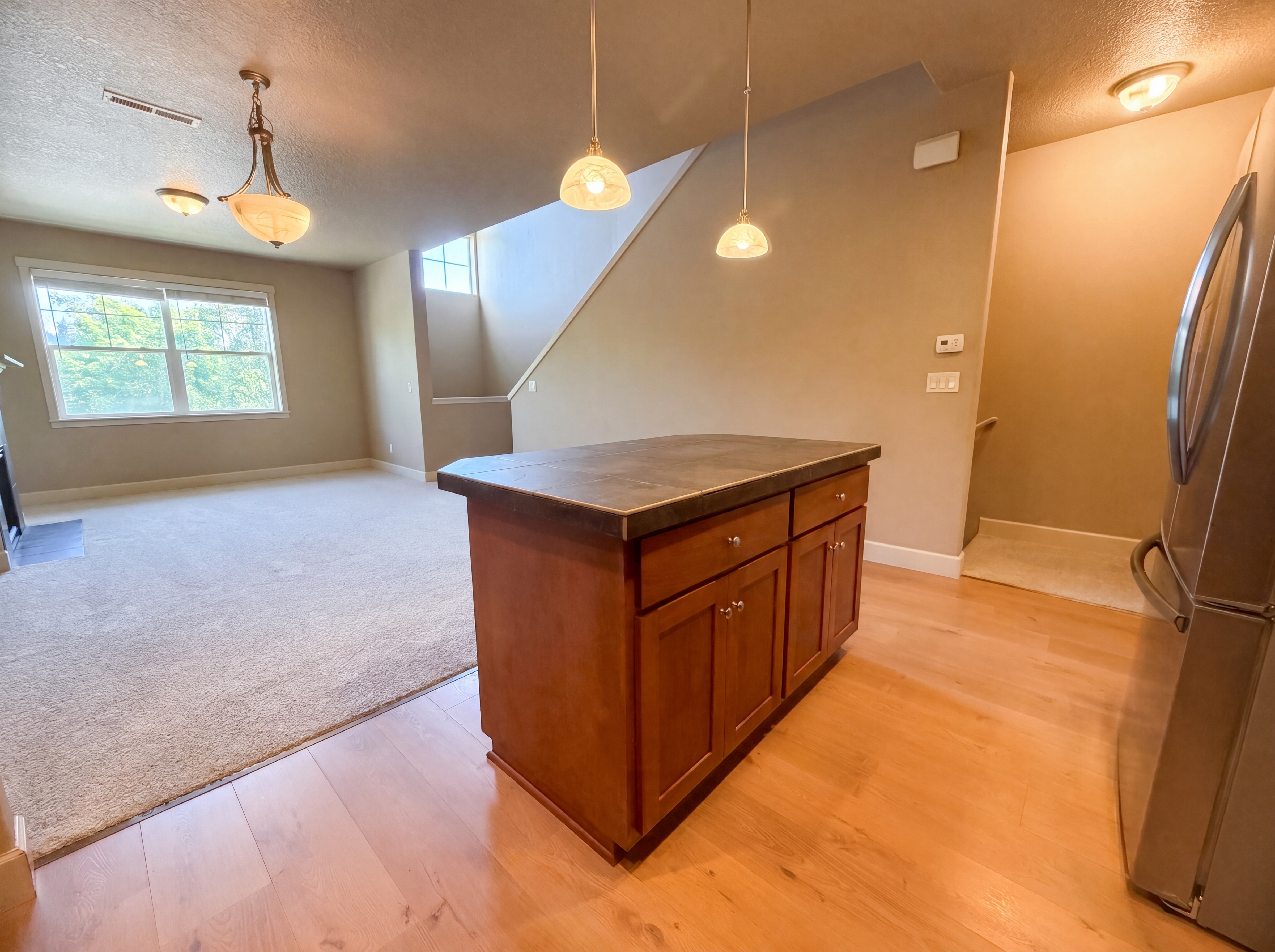 Photo 4 of 17 of 19899 Quaking Aspen Ave, Oregon City, OR