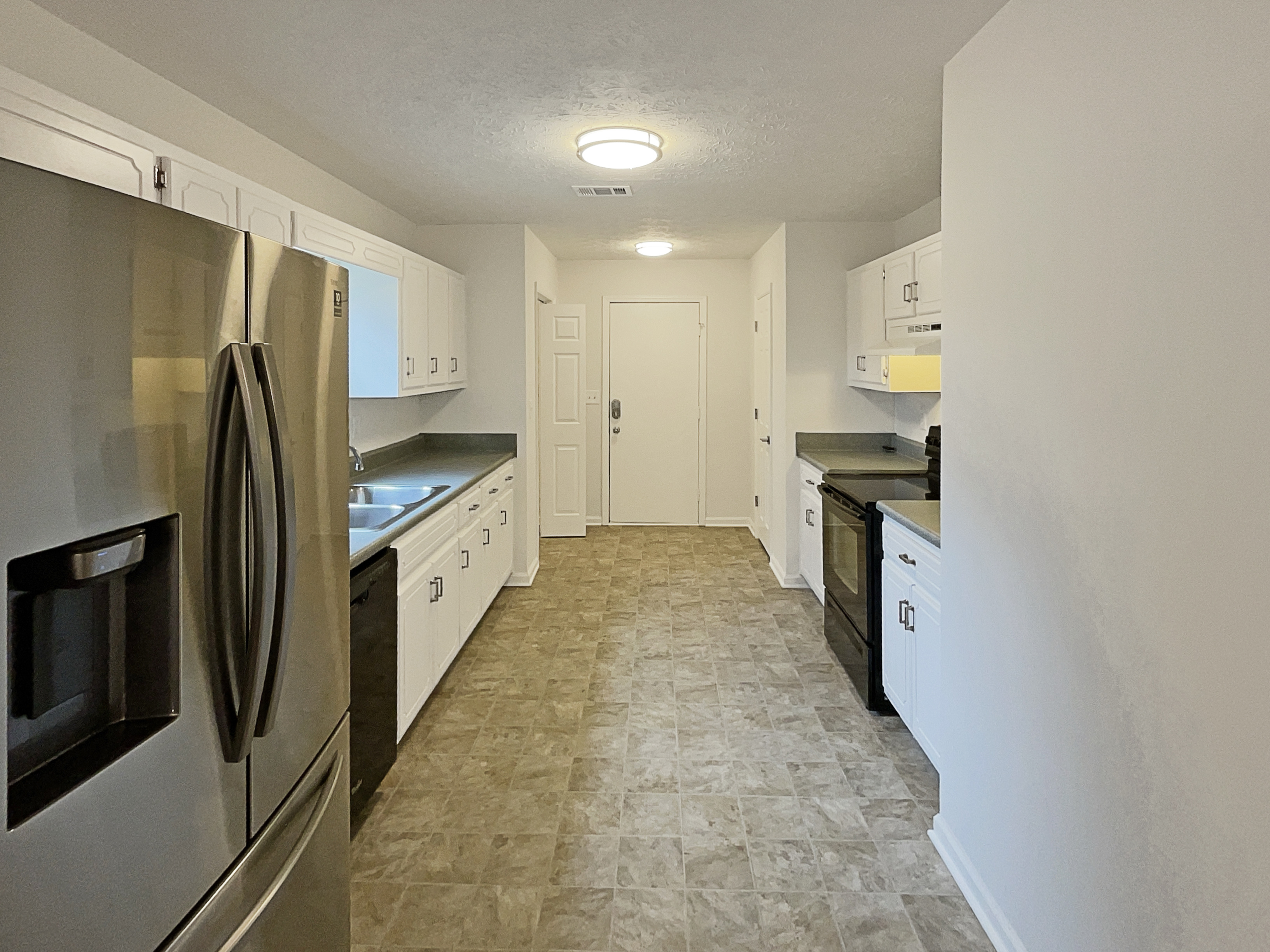 Photo 2 of 27 of 4134 Jodeco Rd, McDonough, GA