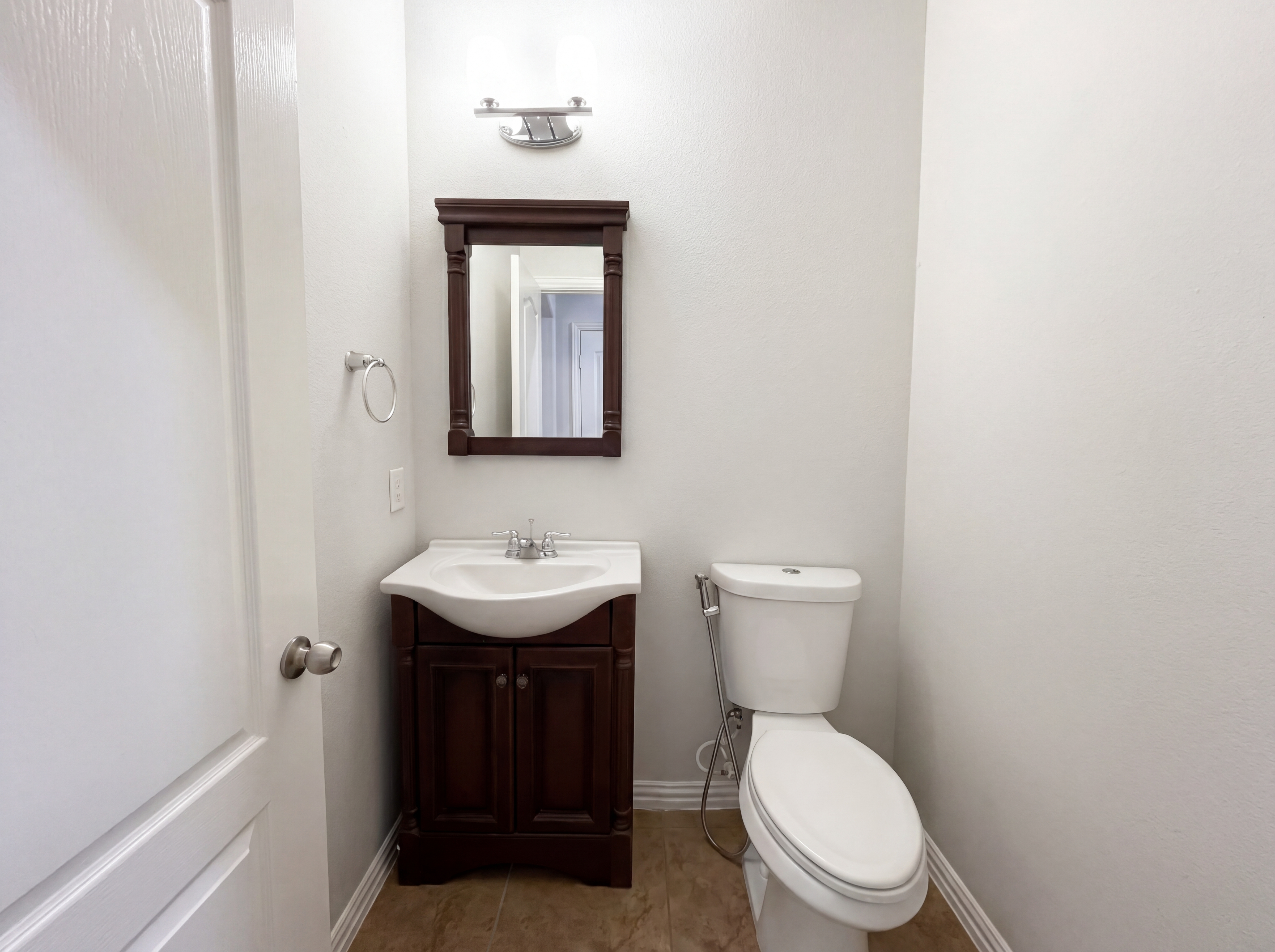 Photo 10 of 18 of 1501 Martin Creek Dr, Little Elm, TX