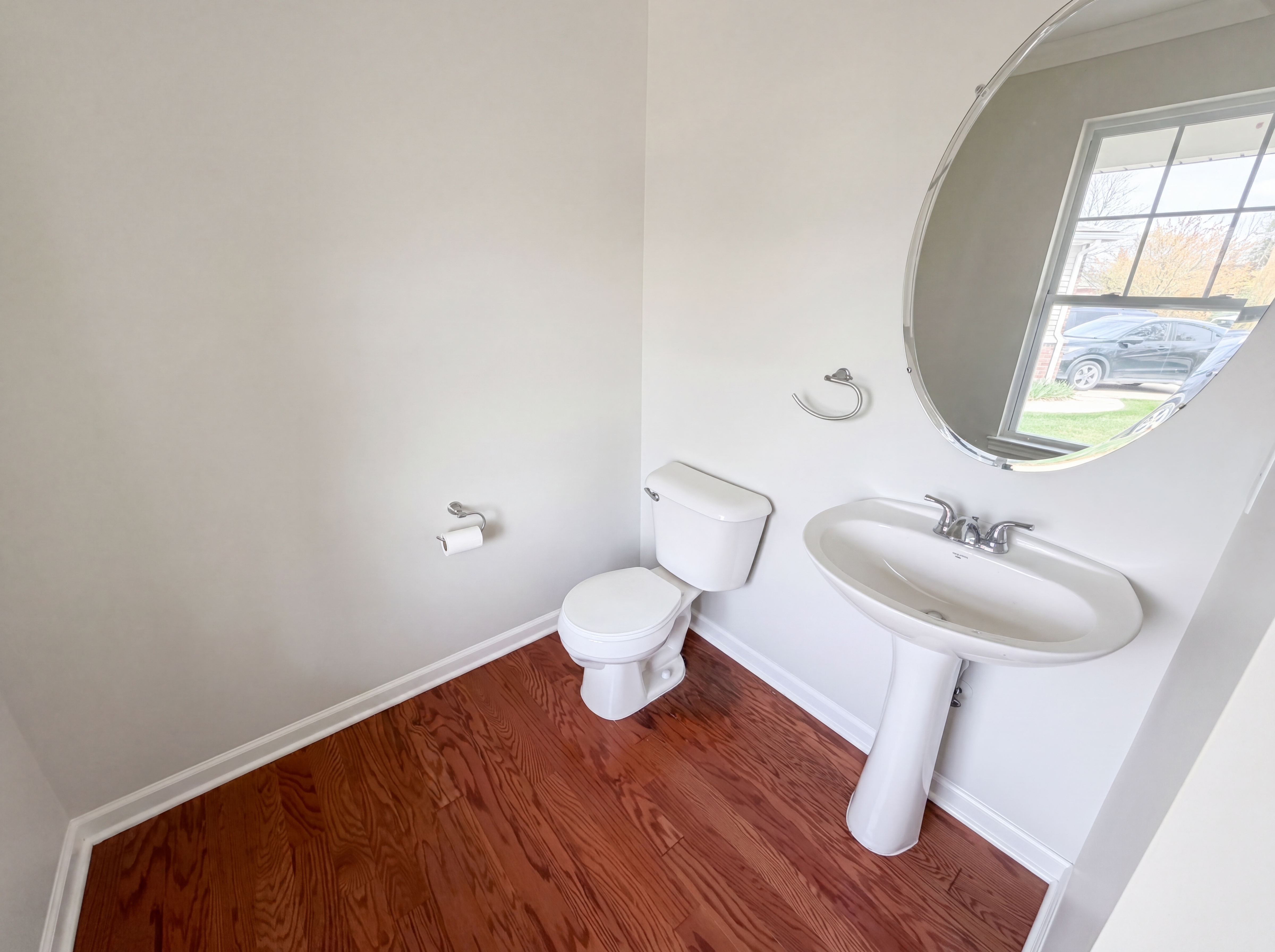 Photo 21 of 44 of 42824 Greystone Dr, Sterling Heights, MI