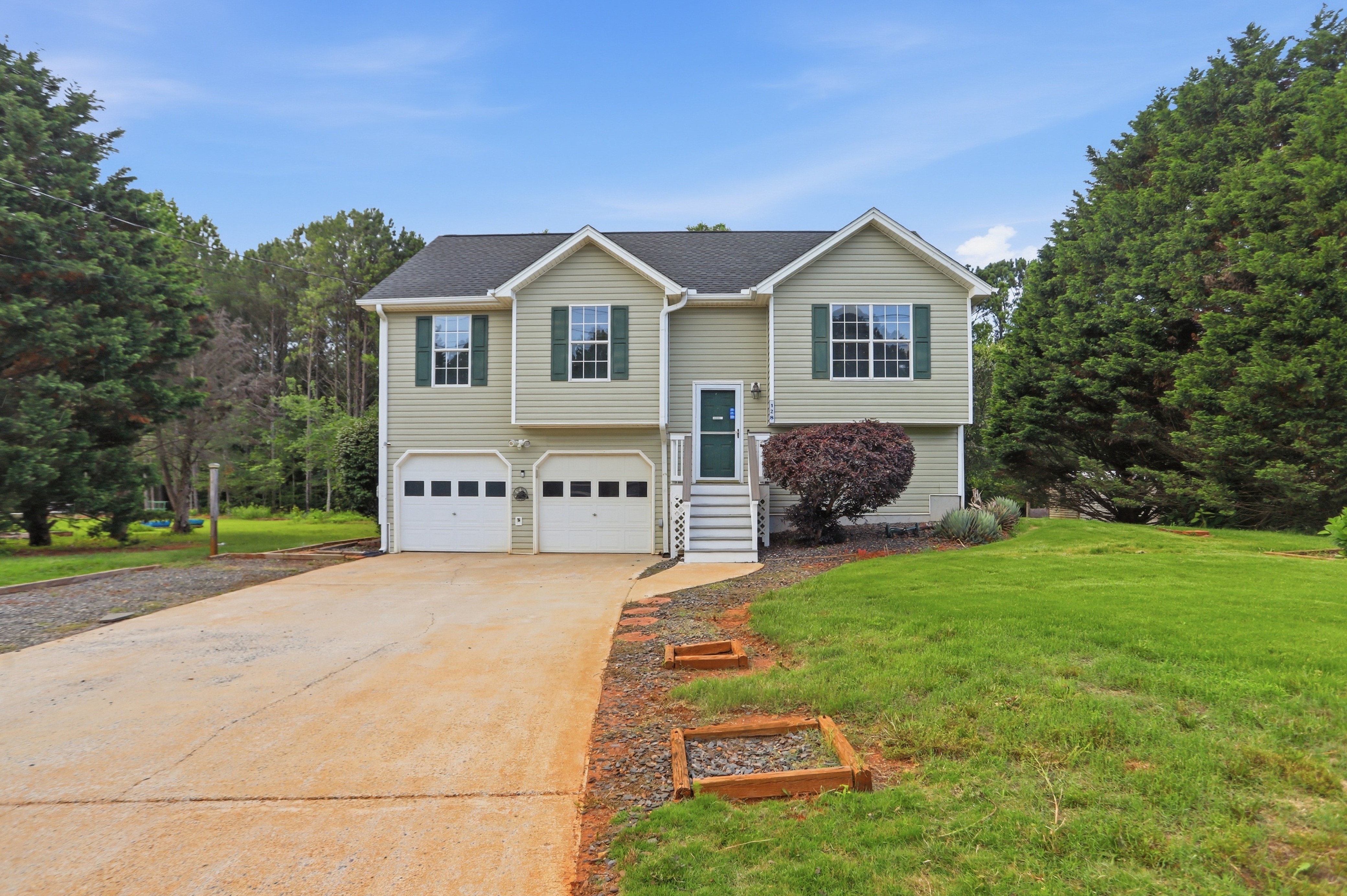 Photo 6 of 30 of 128 Ravenwood Ln, Rockmart, GA