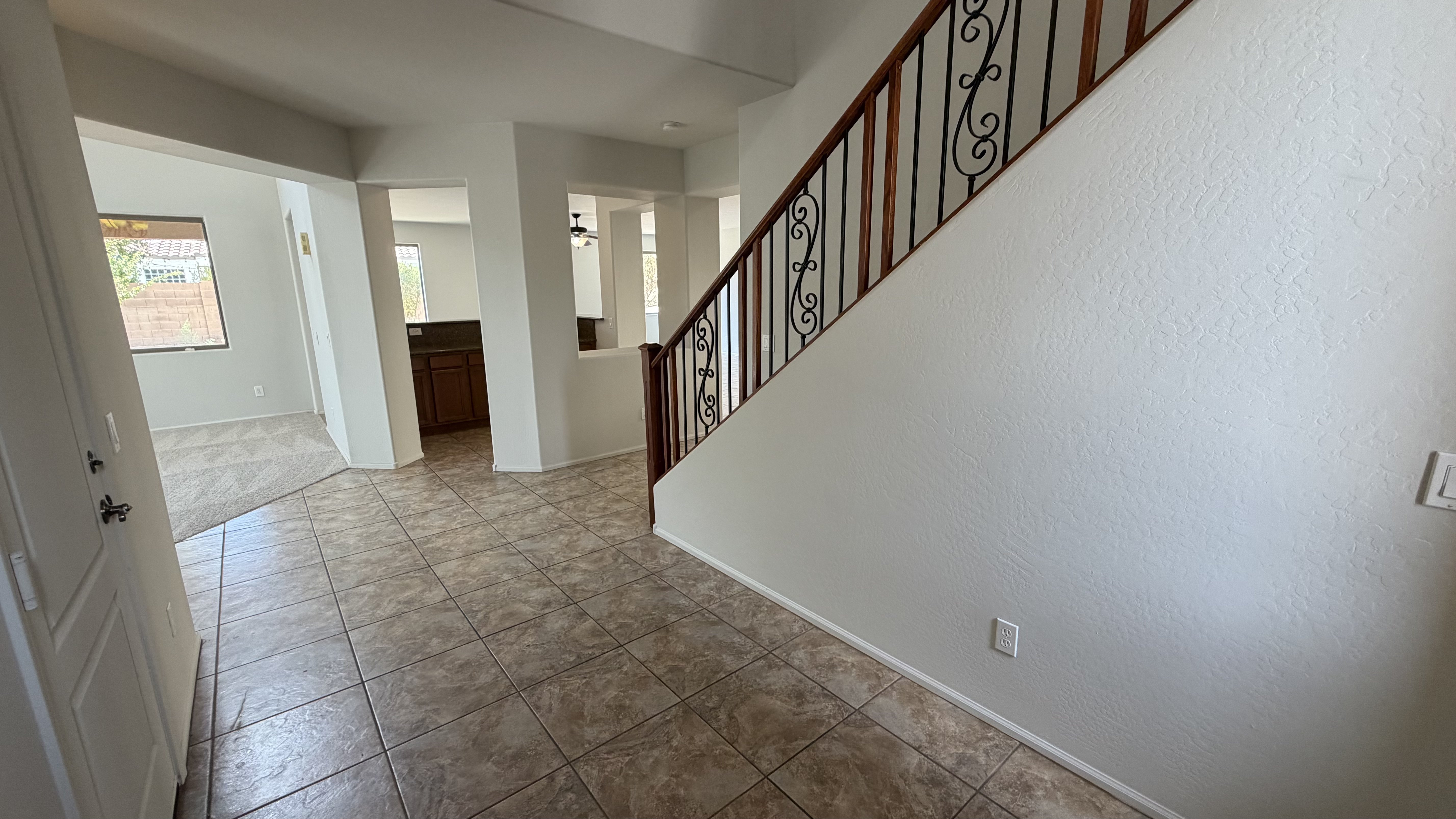 Photo 6 of 47 of 17641 W Valentine St, Surprise, AZ