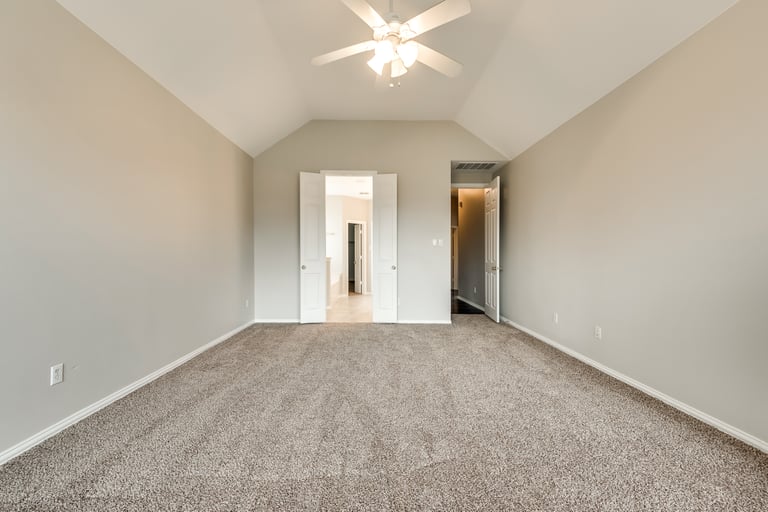 Photo 22 of 34 - 600 Country Meadow Dr, Murphy, TX 75094