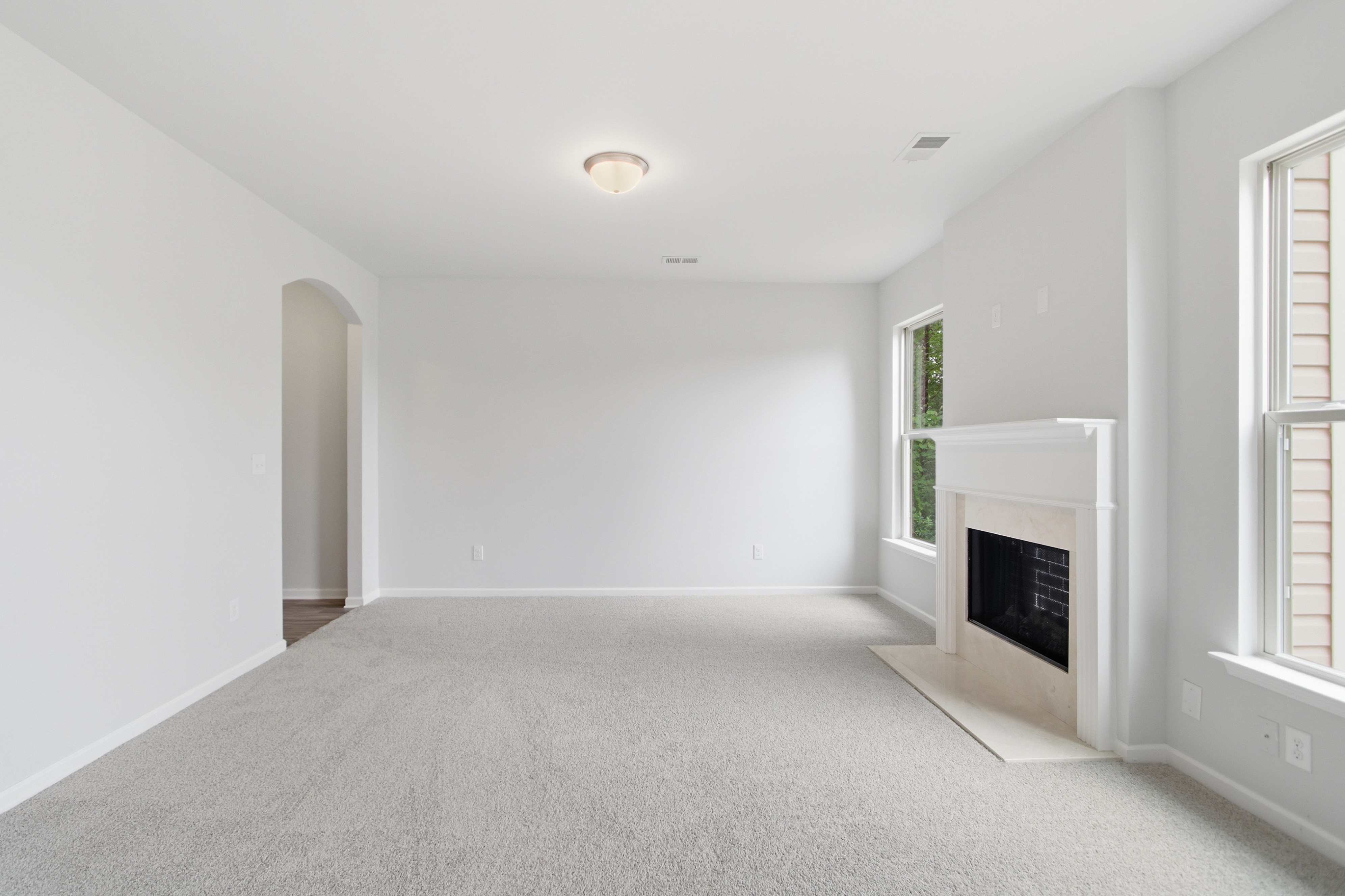 Photo 3 of 31 of 7130 Creeksong Dr, Douglasville, GA