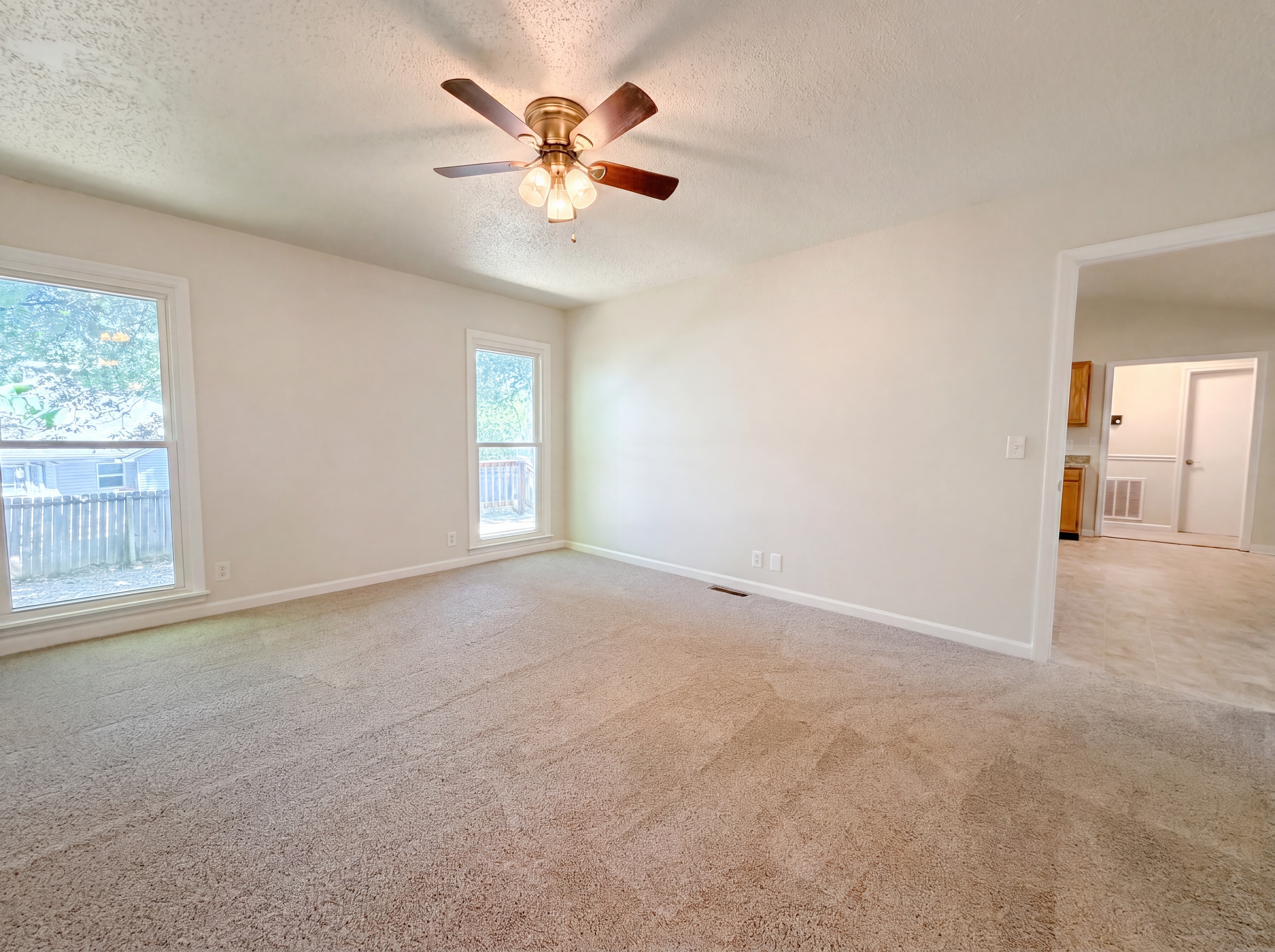 Photo 8 of 17 of 1531 Stone Hill Rd, Mount Juliet, TN