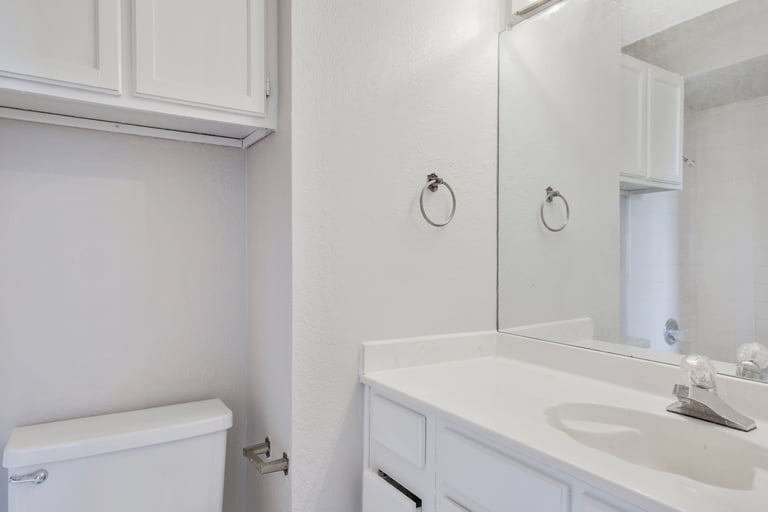Photo 20 of 25 - 7317 Kingswood Cir, Fort Worth, TX 76133