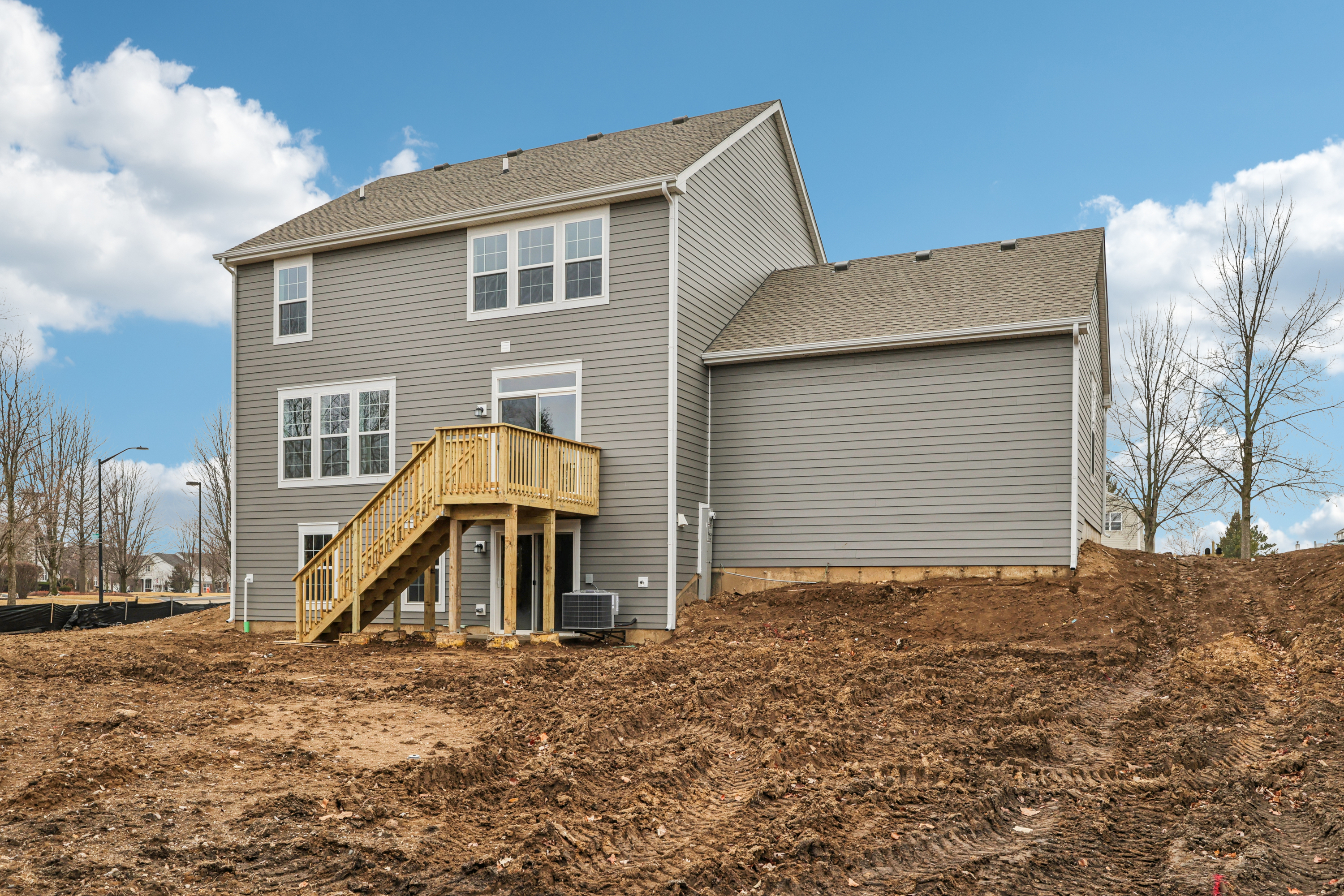 Photo 43 of 45 of 3100 Holden St, Elgin, IL