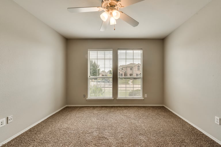 Photo 30 of 34 - 1525 Redman Dr, Royse City, TX 75189