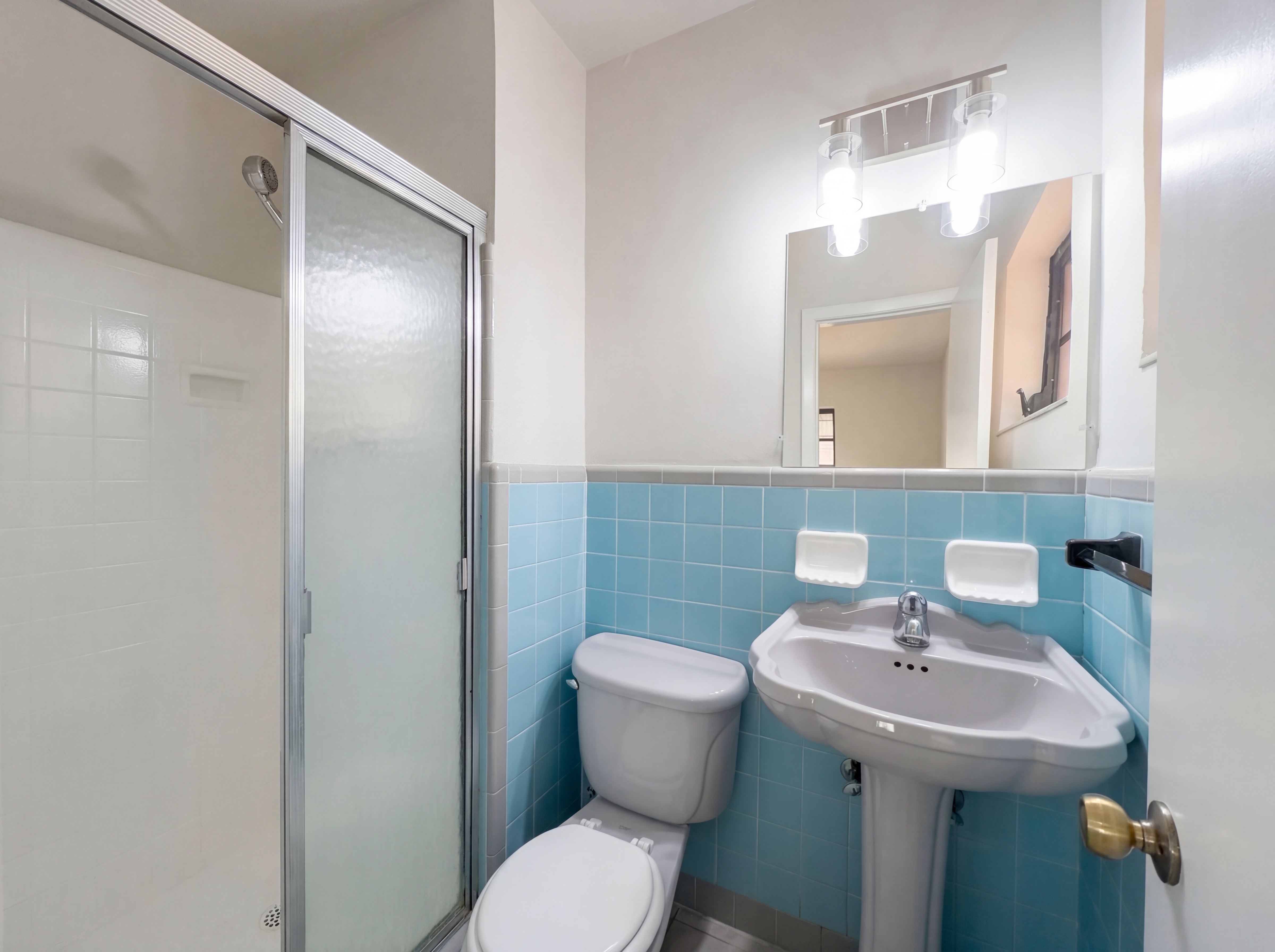 Photo 8 of 19 of 12230 SW 187th Ter, Miami, FL