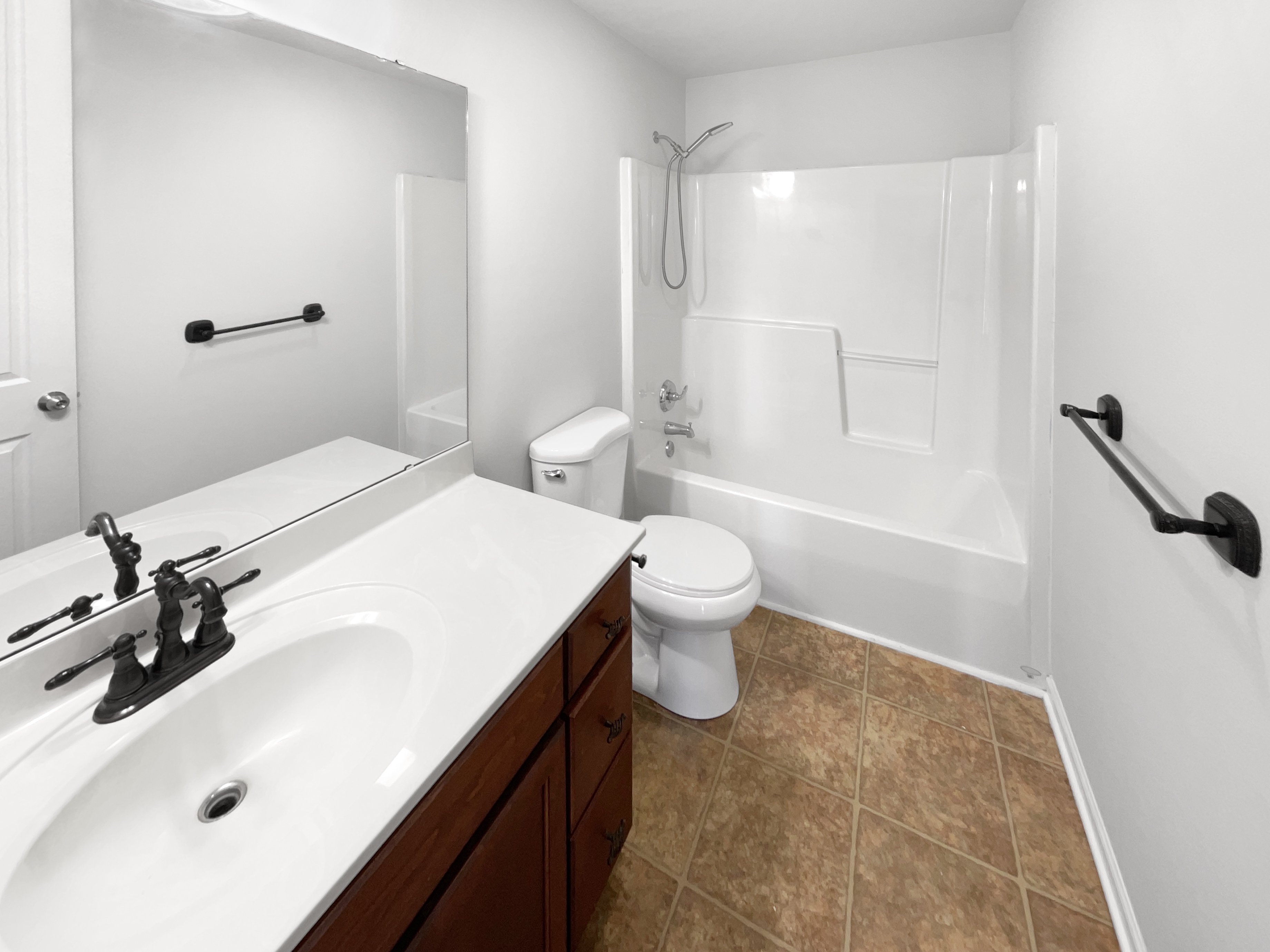 Photo 17 of 19 of 912 Carole Summey Dr, Dallas, NC
