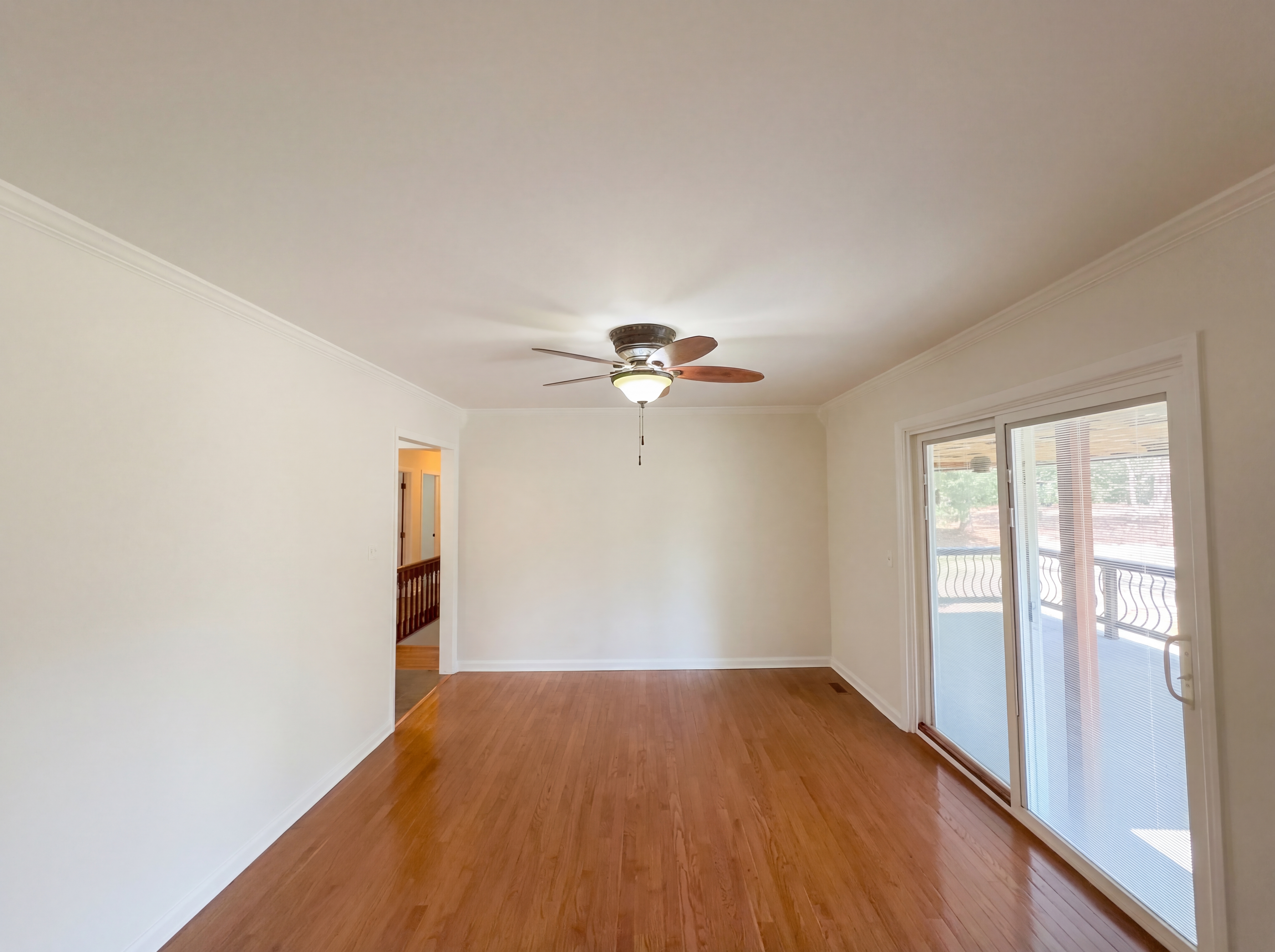 Photo 3 of 19 of 524 Green Willow Cir, Wendell, NC