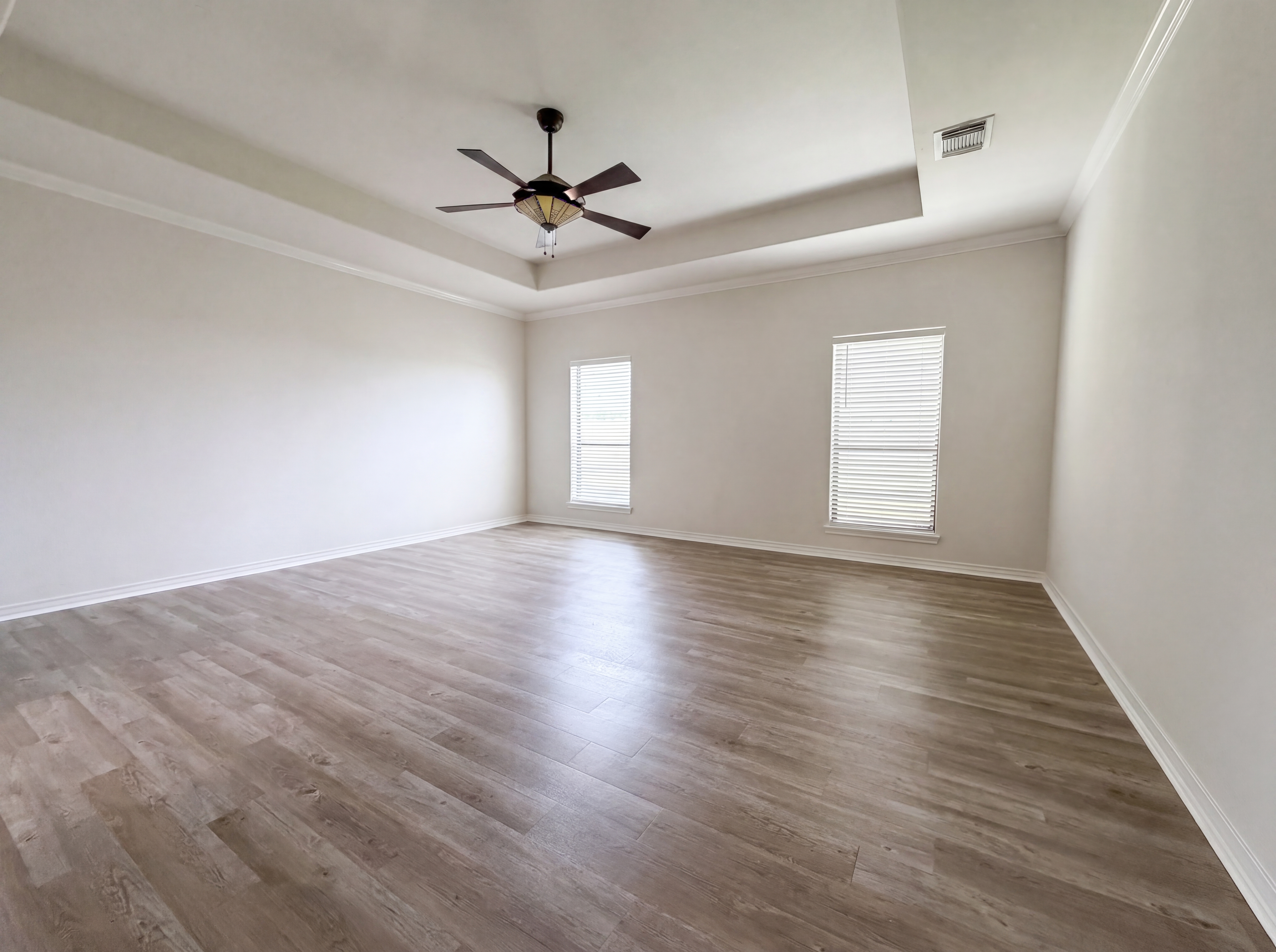 Photo 4 of 20 of 6041 King Trl, Corpus Christi, TX