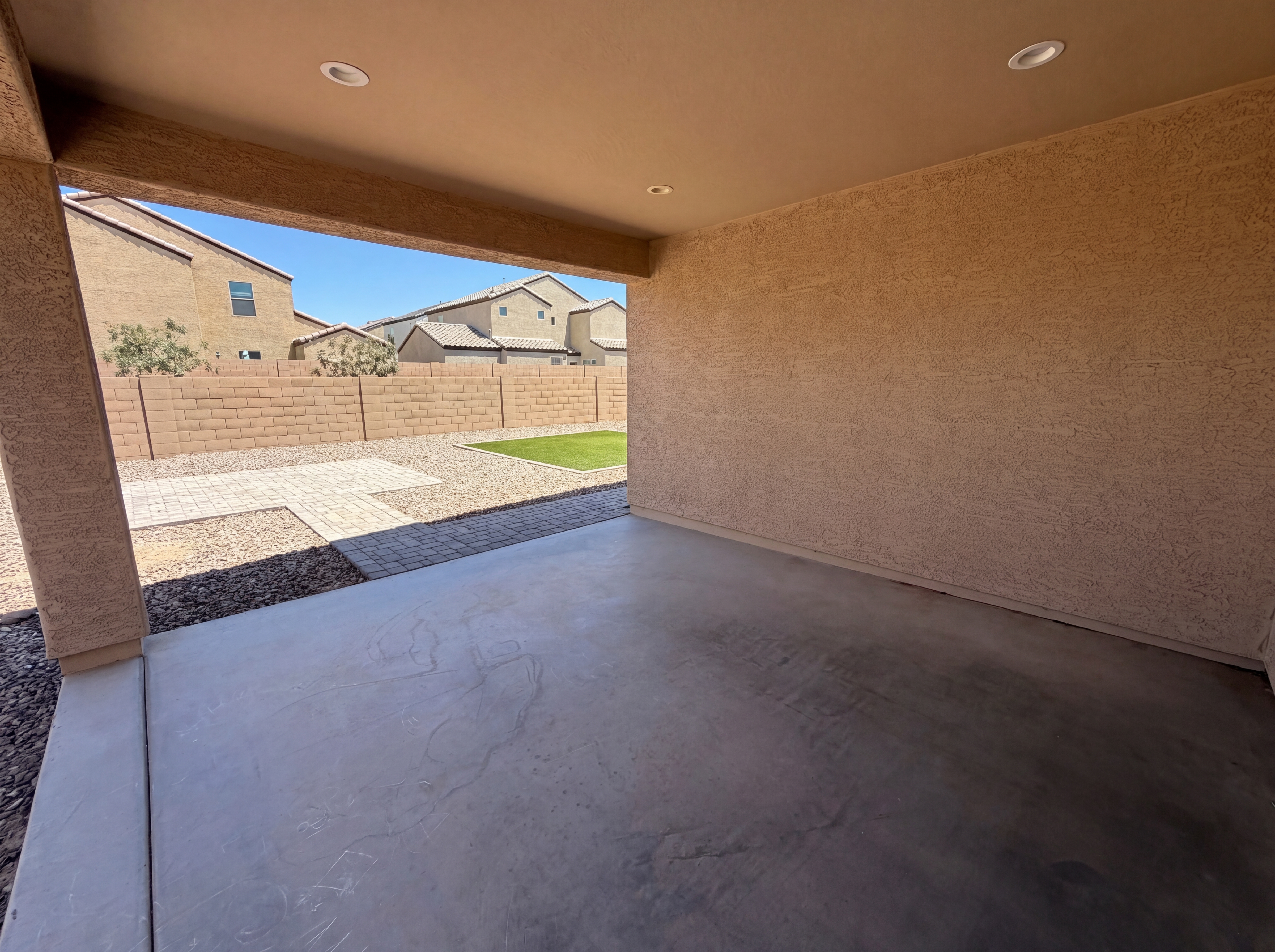 Photo 30 of 32 of 8014 W Atlantis Way, Phoenix, AZ