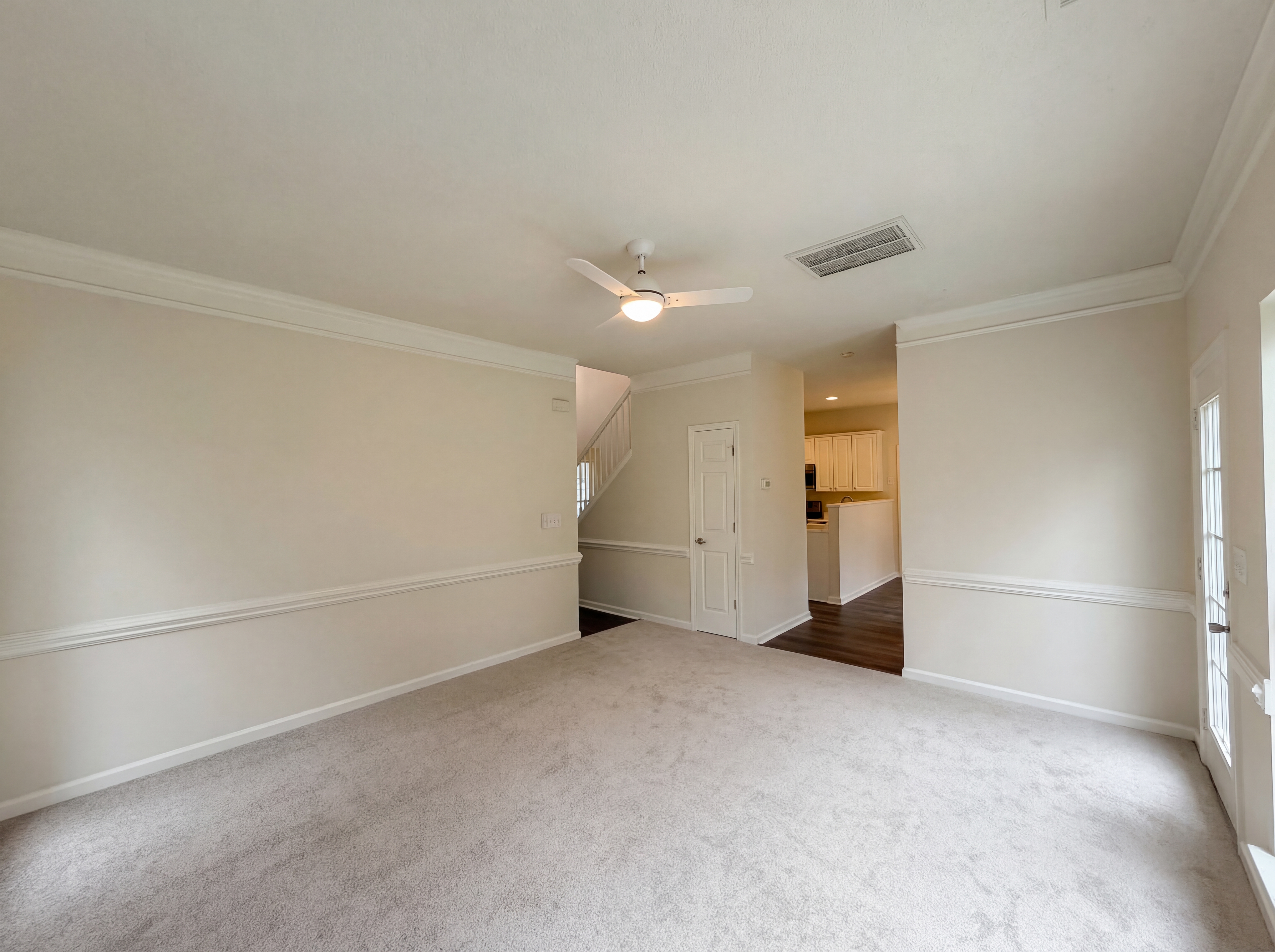 Photo 18 of 24 of 11037 Wyndham Pointe Dr, Charlotte, NC