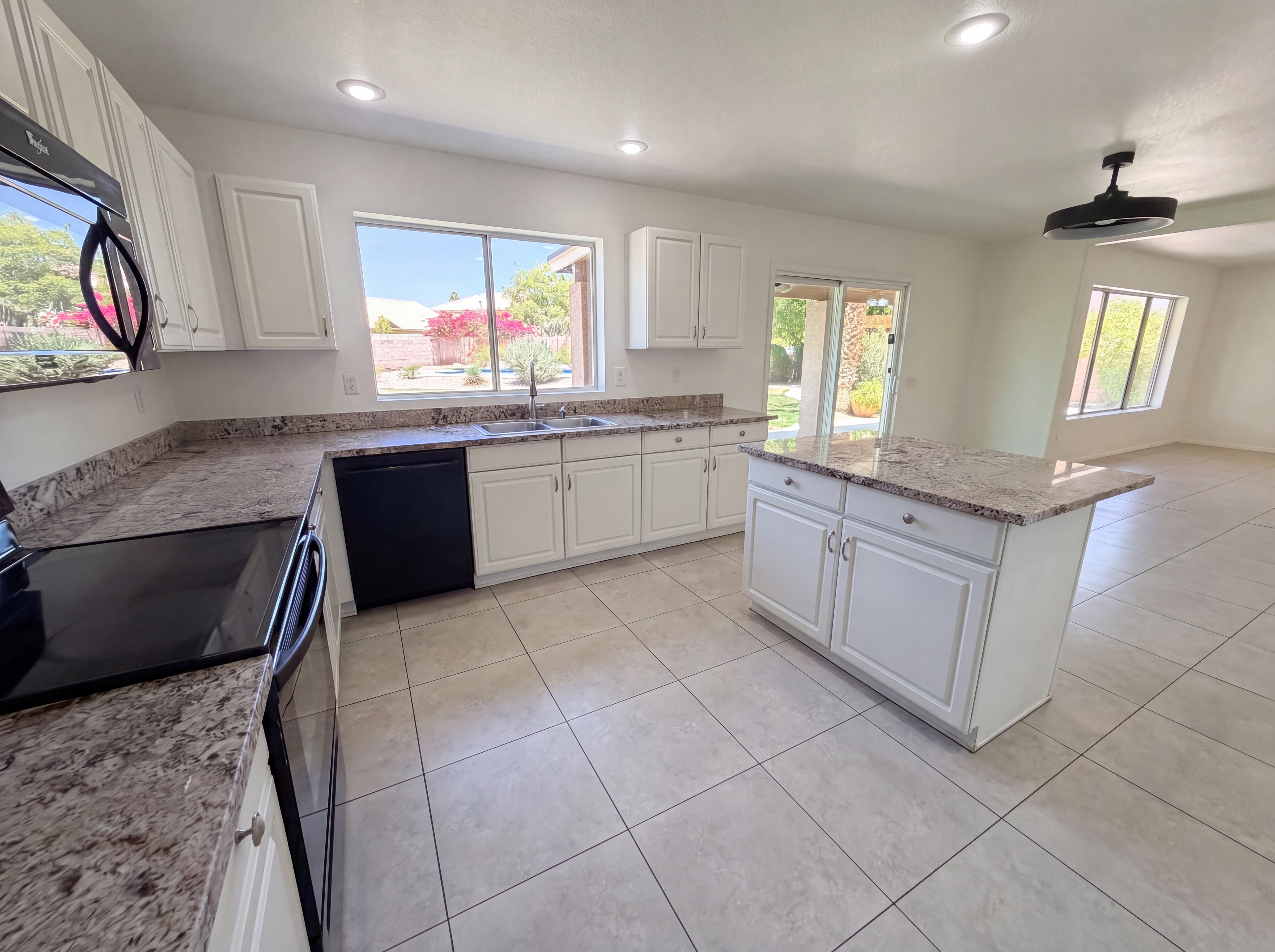 Photo 18 of 36 of 1371 N Concord Ave, Chandler, AZ