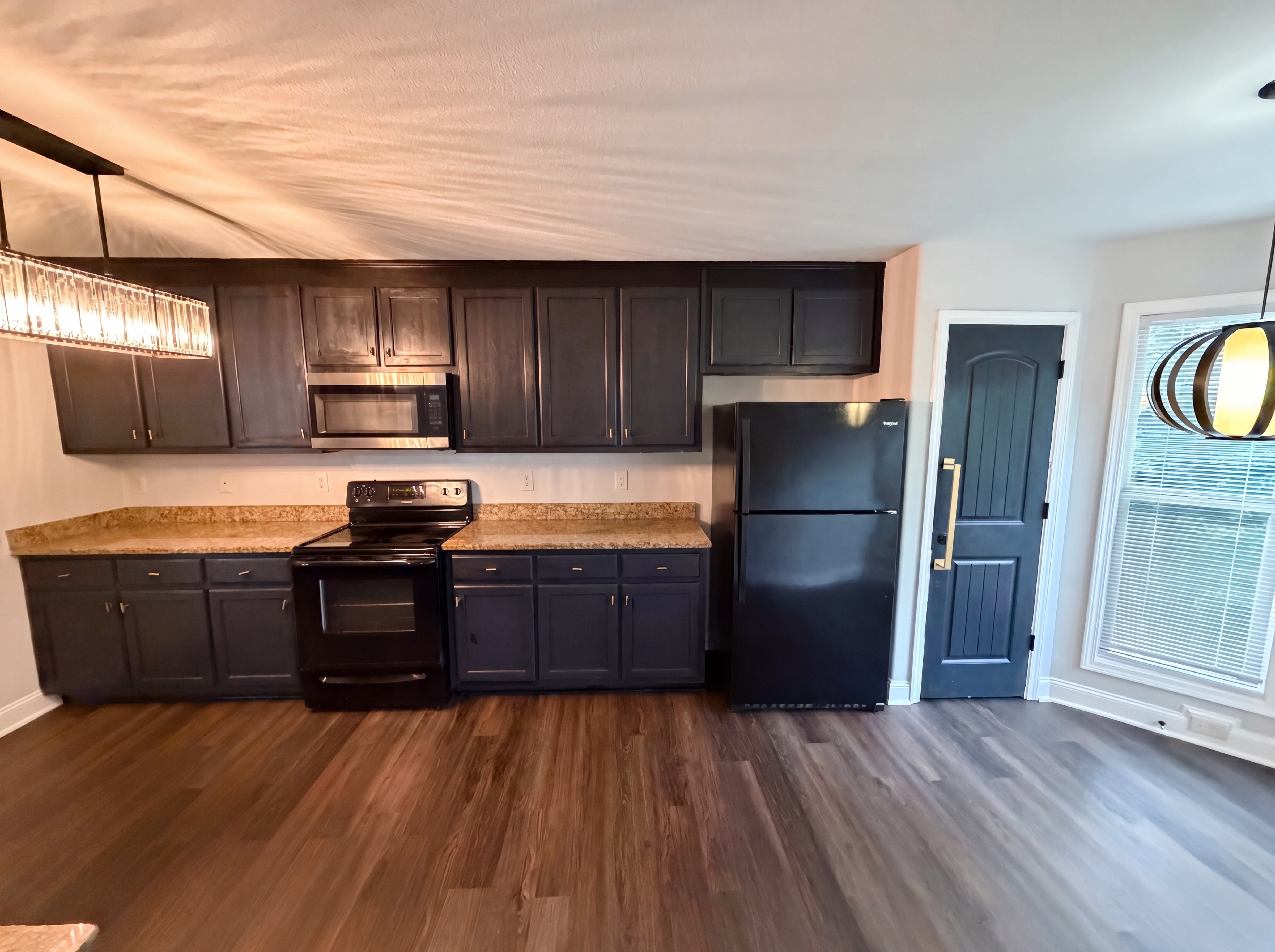 Photo 15 of 42 of 410 Redtail Rd, Jefferson, GA