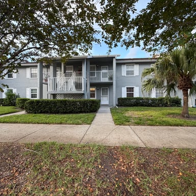 Property photo 1 of 1465 Millstream Ln Apt 104