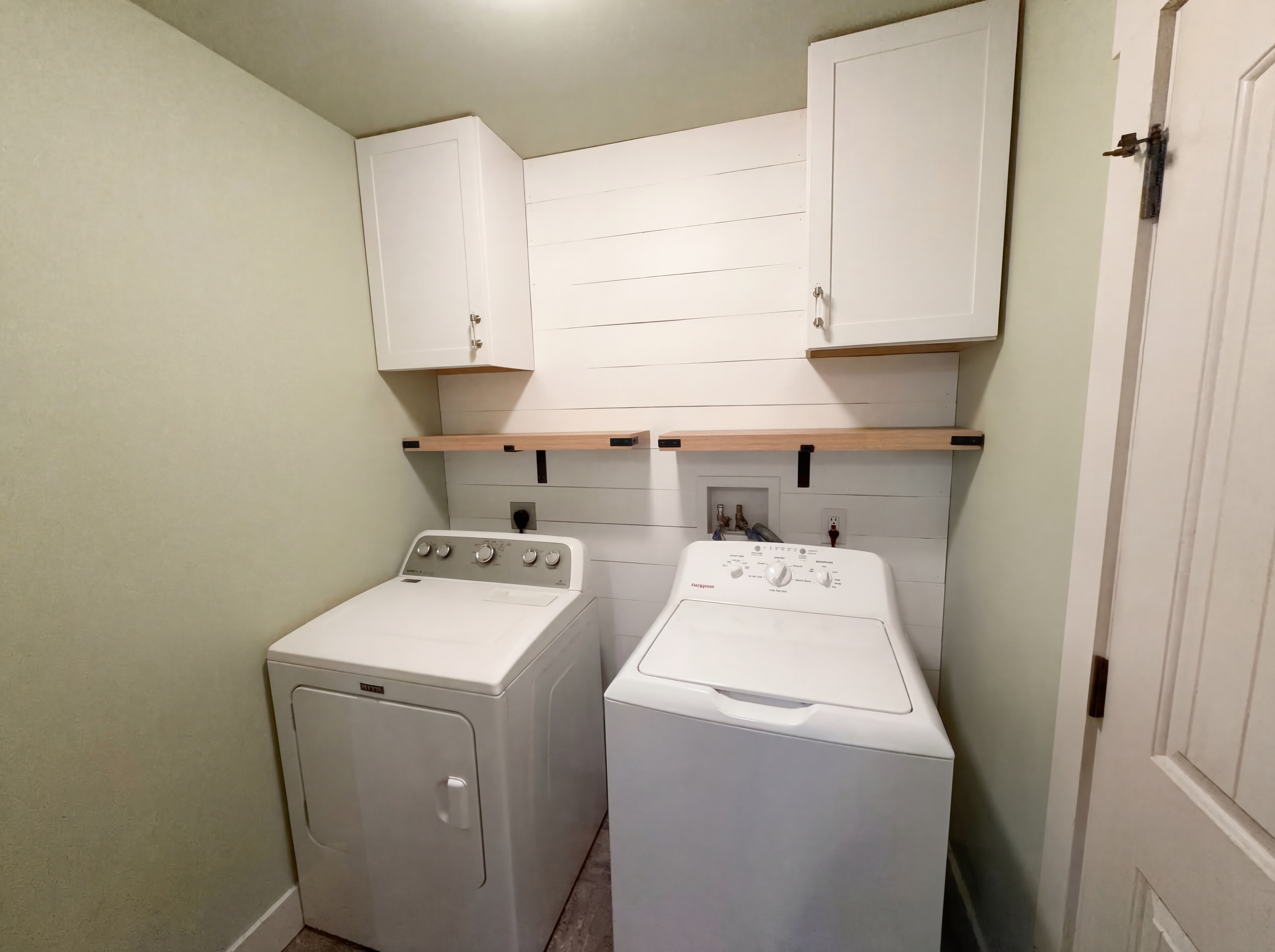 Photo 8 of 24 of 119 Albany Manor Dr, Wentzville, MO