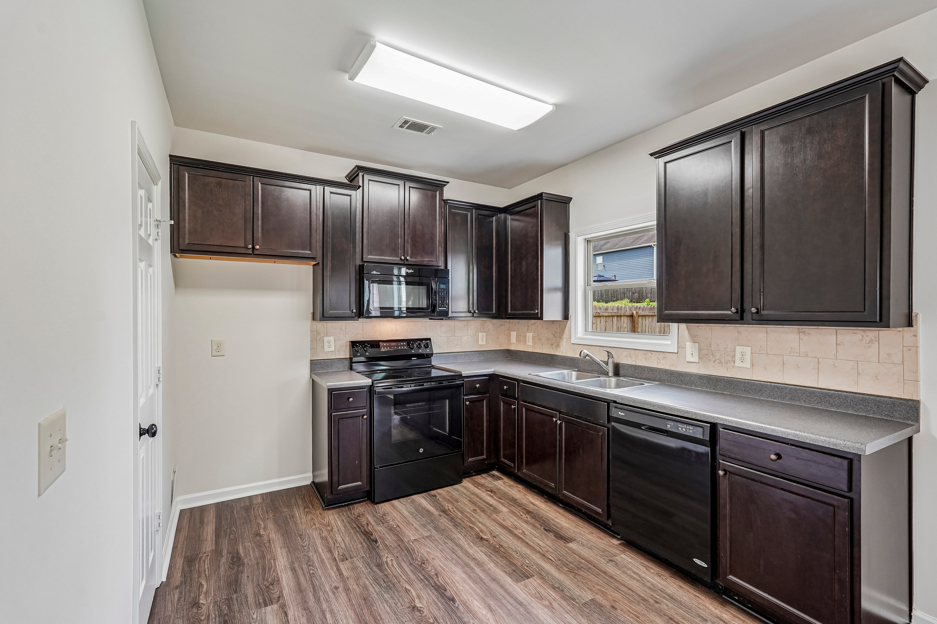 Photo 2 of 46 of 1151 Glenwyck Dr, Braselton, GA
