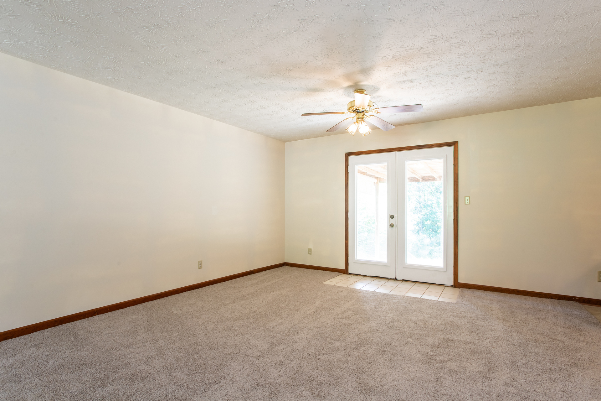 Photo 11 of 12 of 5941 Bridge Garden Rd, Knoxville, TN
