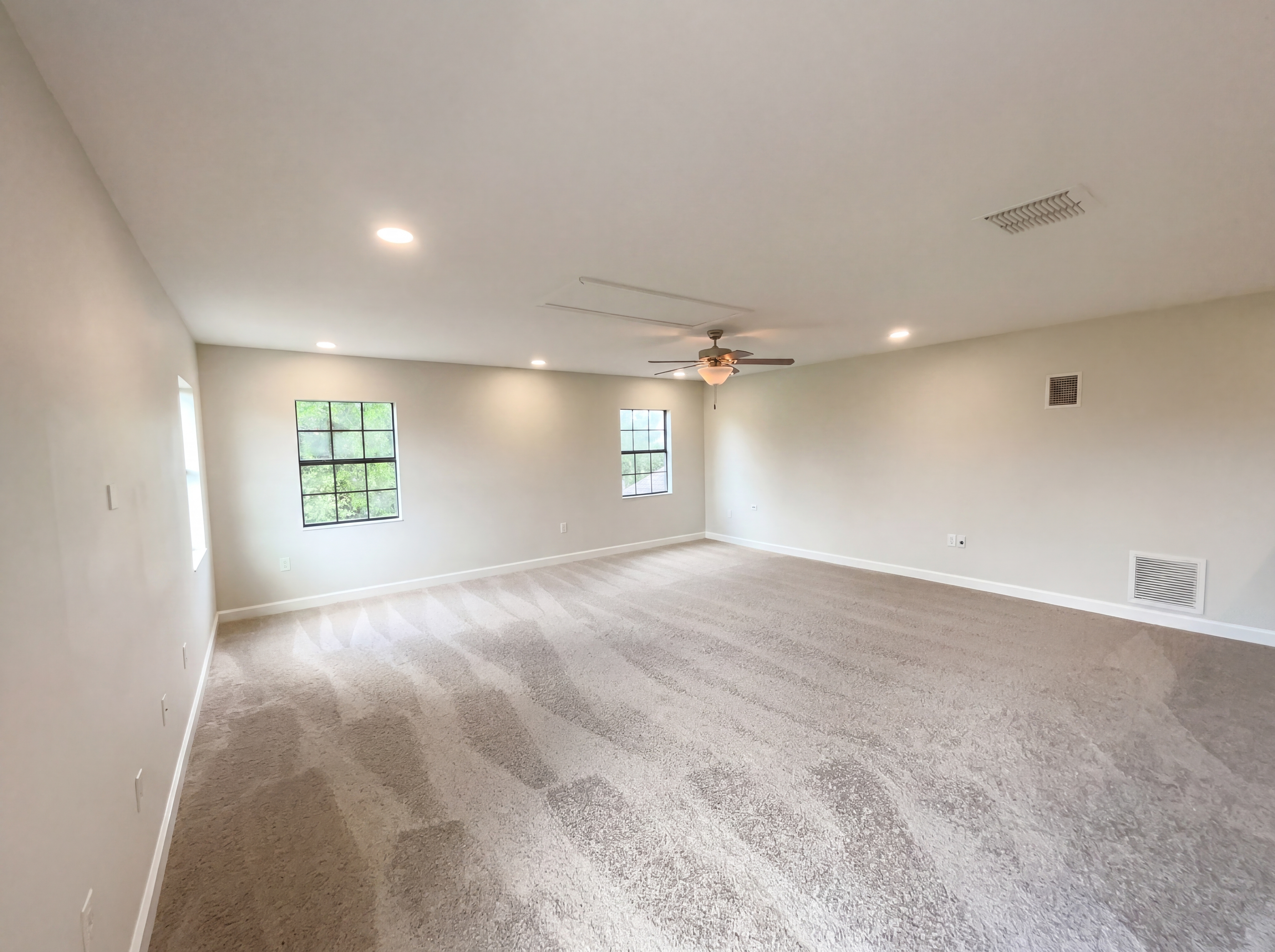 Photo 10 of 34 of 2200 Romanum Dr, Winter Garden, FL