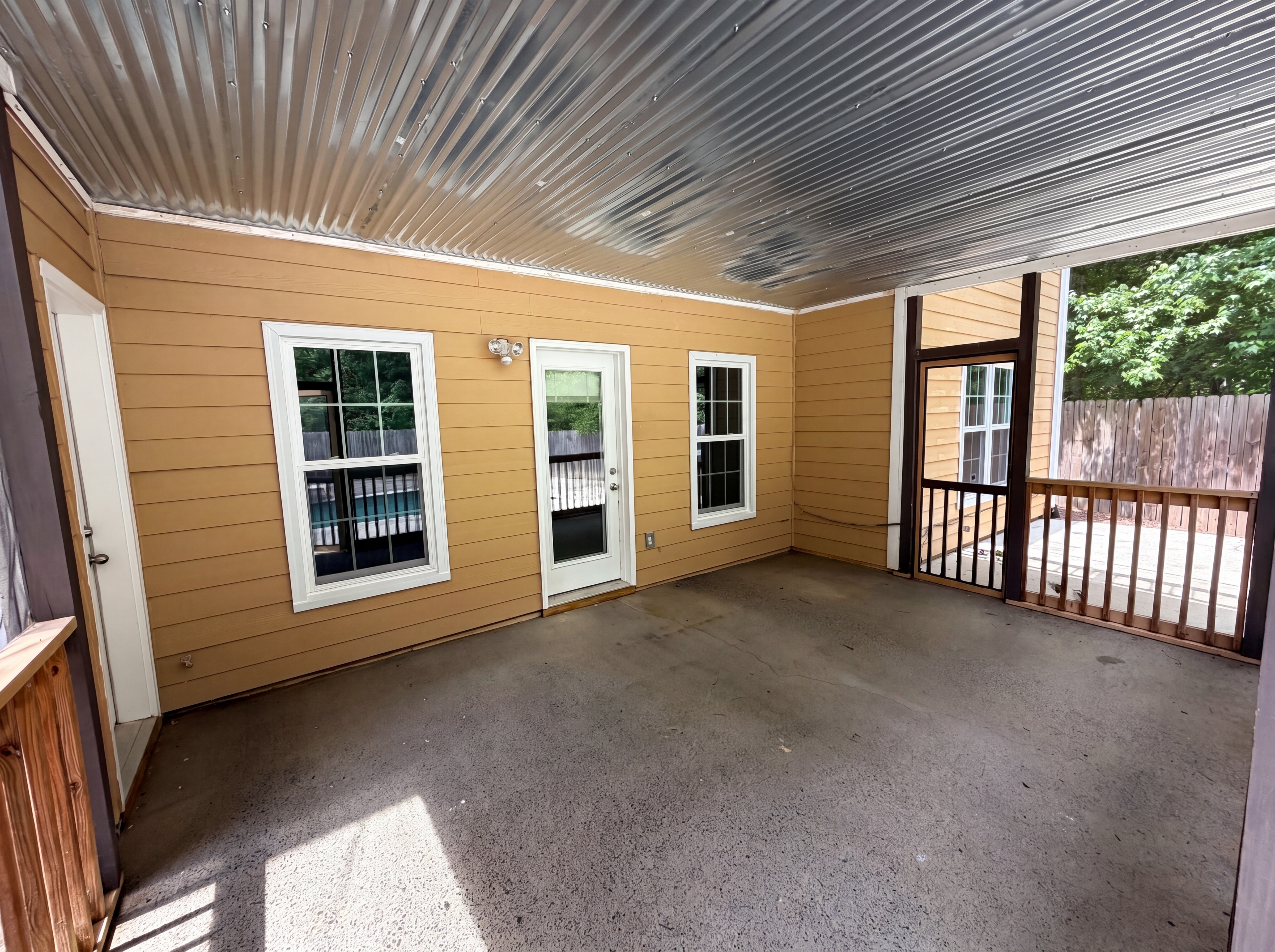Photo 76 of 82 of 724 Beacon Cv, Lawrenceville, GA