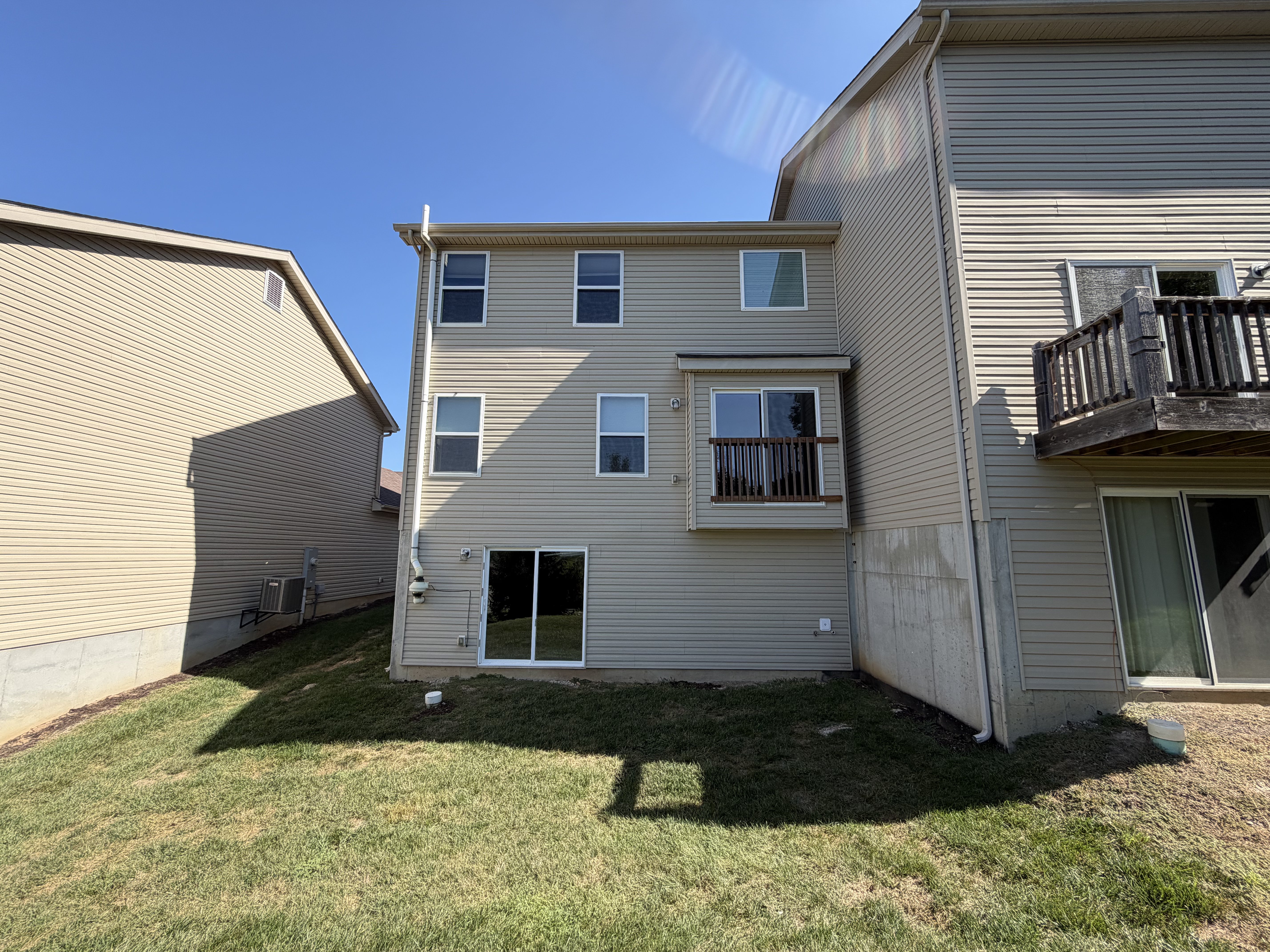 Photo 5 of 20 of 5128 Suson Ridge Dr, Saint Louis, MO