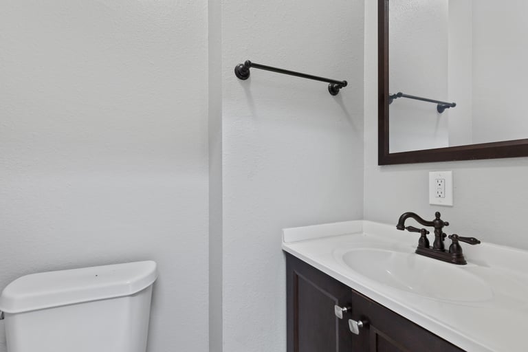 Photo 12 of 25 - 3320 Springfield Rd, Springtown, TX 76082