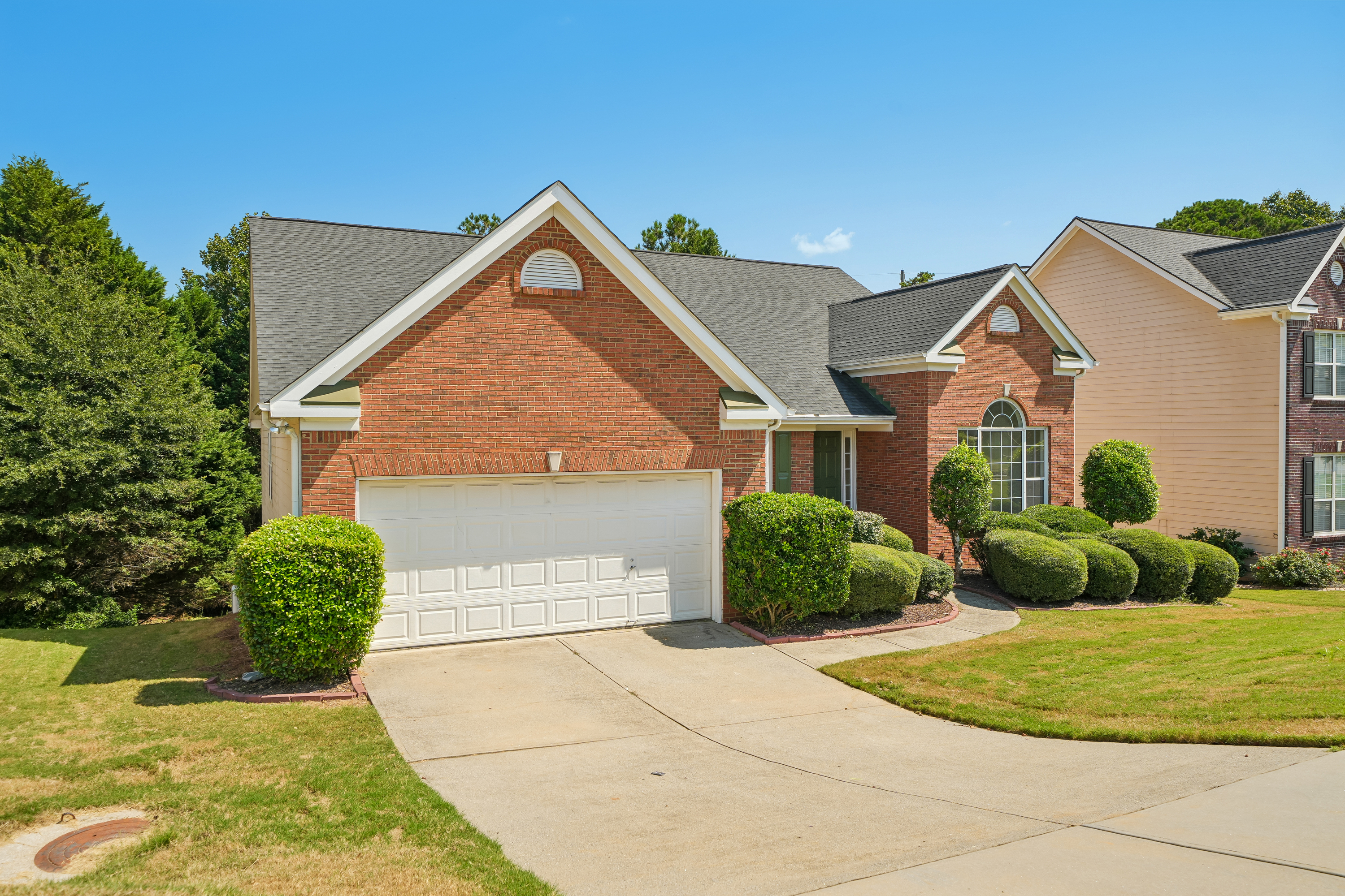 Photo 33 of 37 of 3493 Dunbar Ln, Suwanee, GA