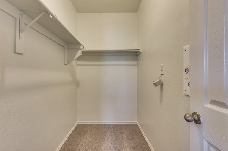 Photo 21 of 31 - 114 Rambling Way, Forney, TX 75126