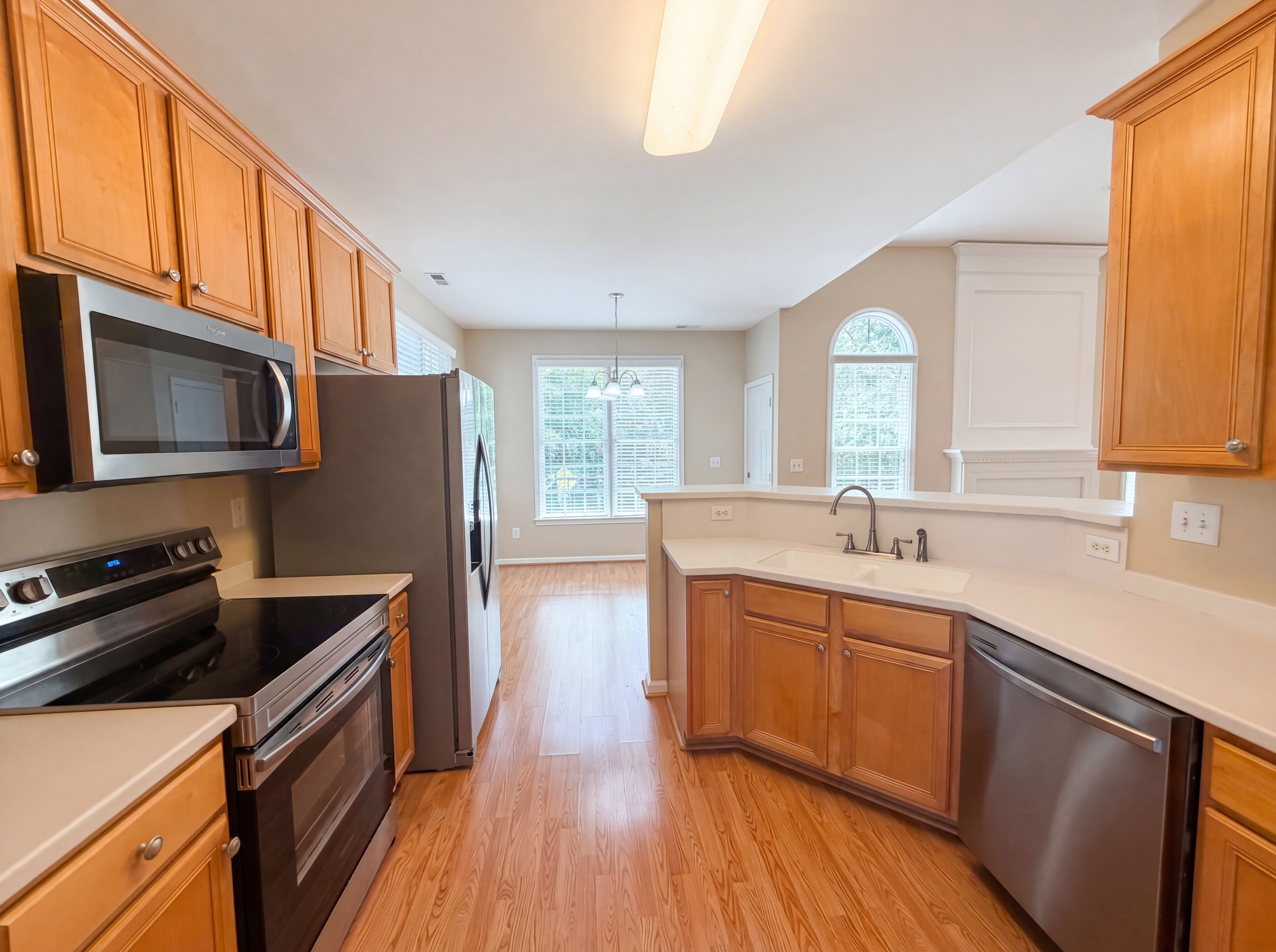 Photo 2 of 18 of 4732 Alderbrook Ln, Durham, NC