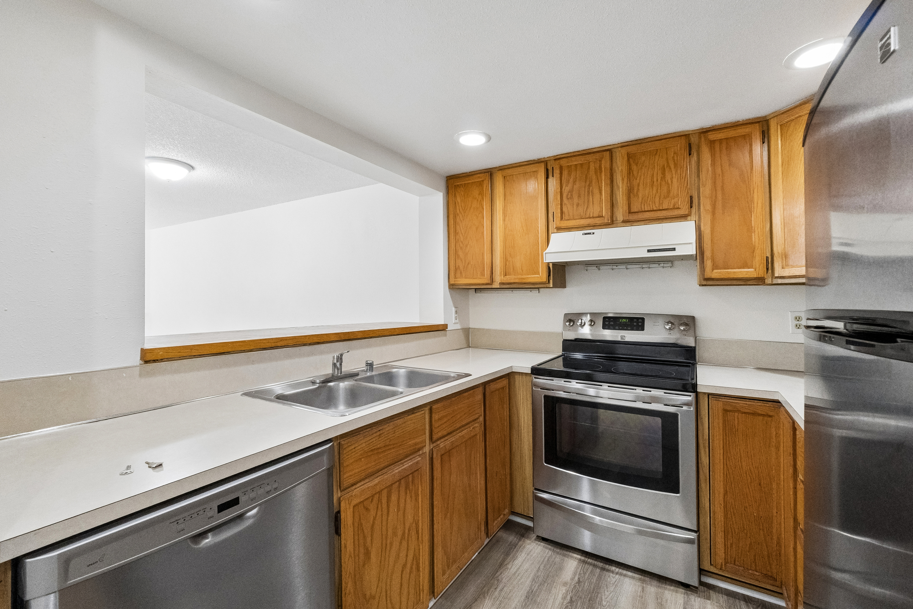 Photo 10 of 19 of 134 SW 116th St, Seattle, WA
