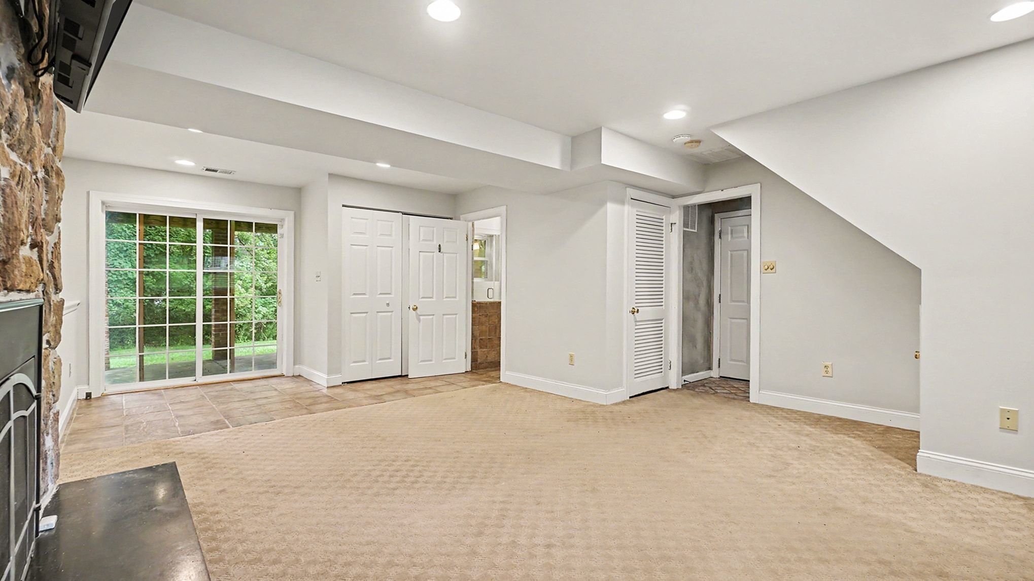 Photo 13 of 28 of 314 Colonial Dr, Exton, PA