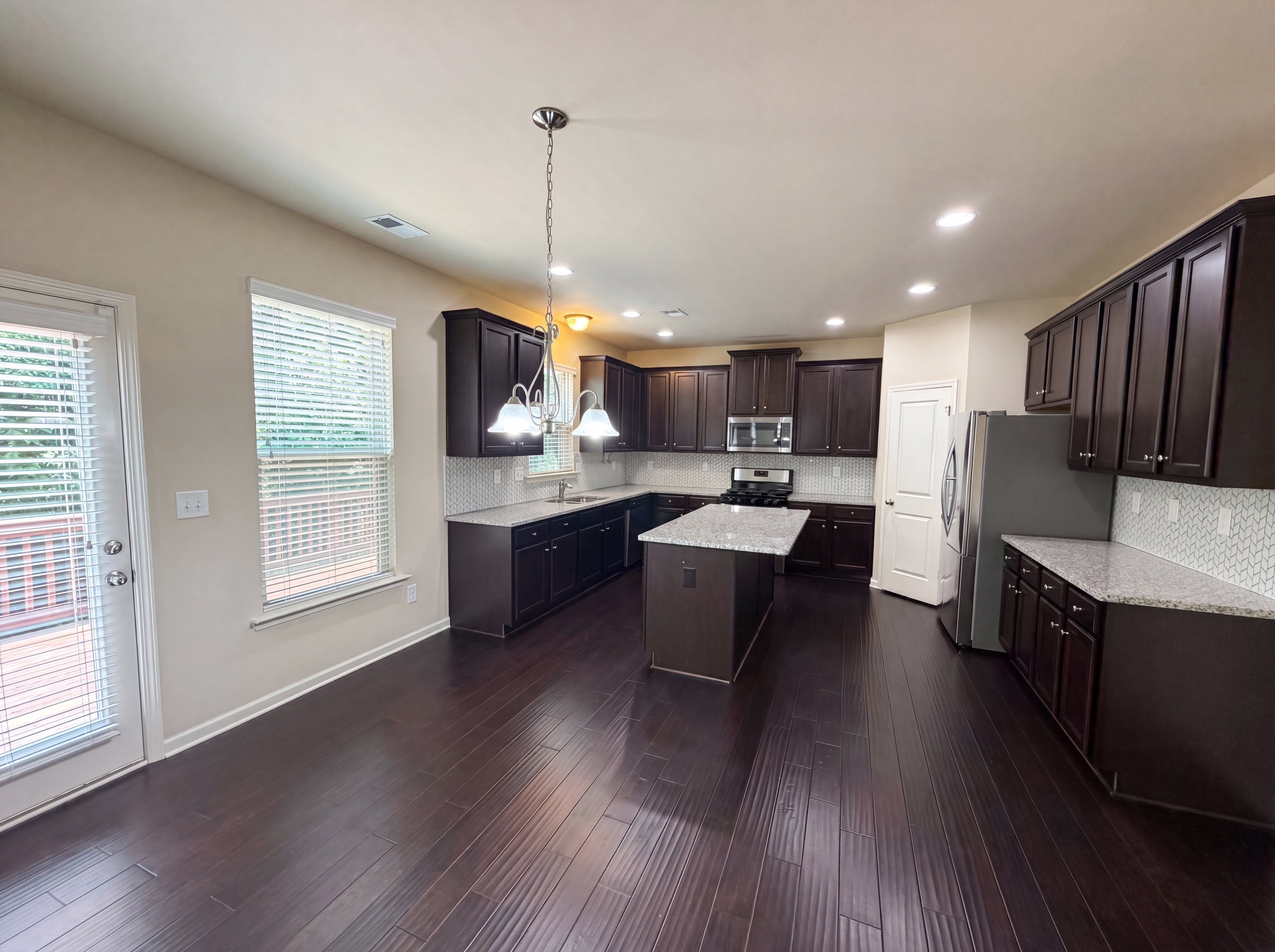 Photo 2 of 22 of 1357 Balvaird Dr, Lawrenceville, GA