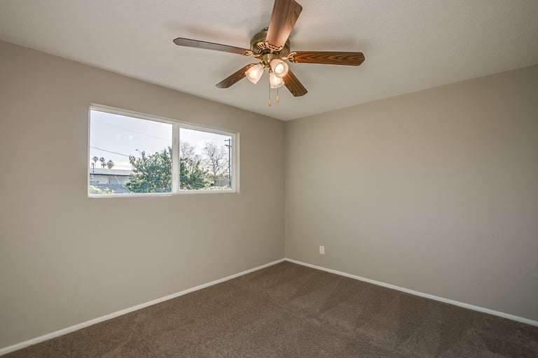Photo 18 of 33 - 453 N Kirchoff, Mesa, AZ 85203